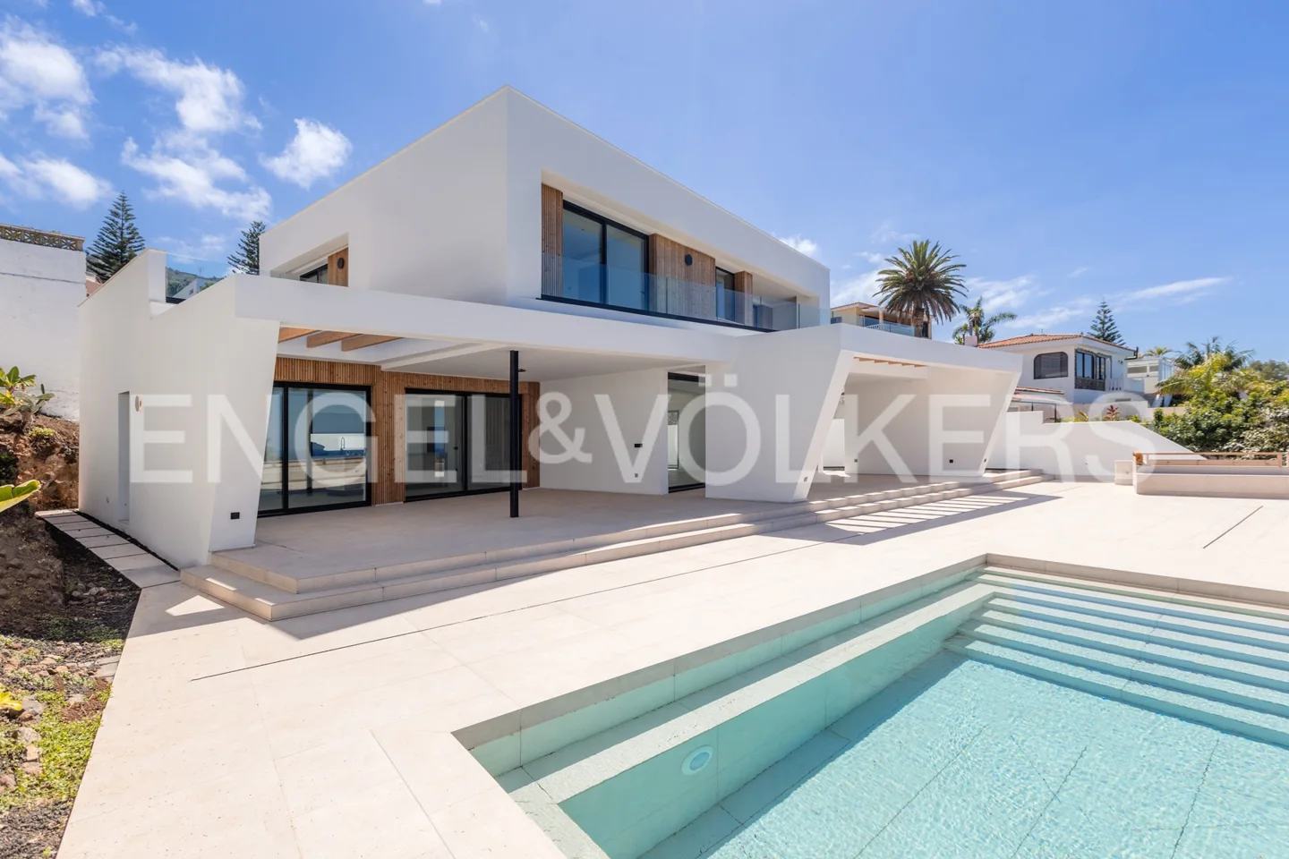 Innovation and elegance with sea views: New development in El Sauzal