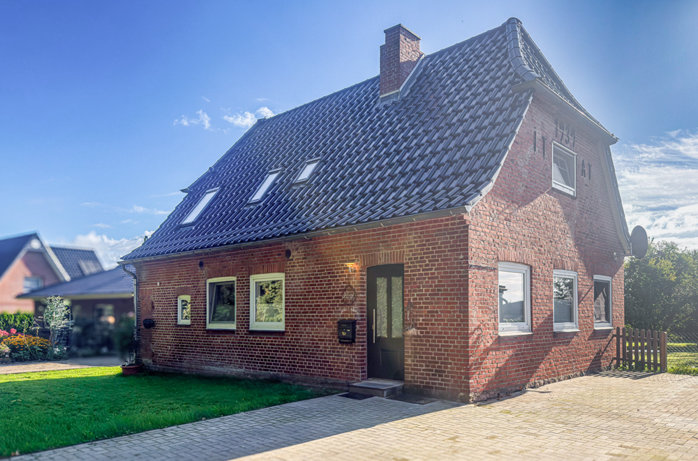 Liebevoll saniertes Bauernhaus - Schmuckstück in ländlicher Idylle