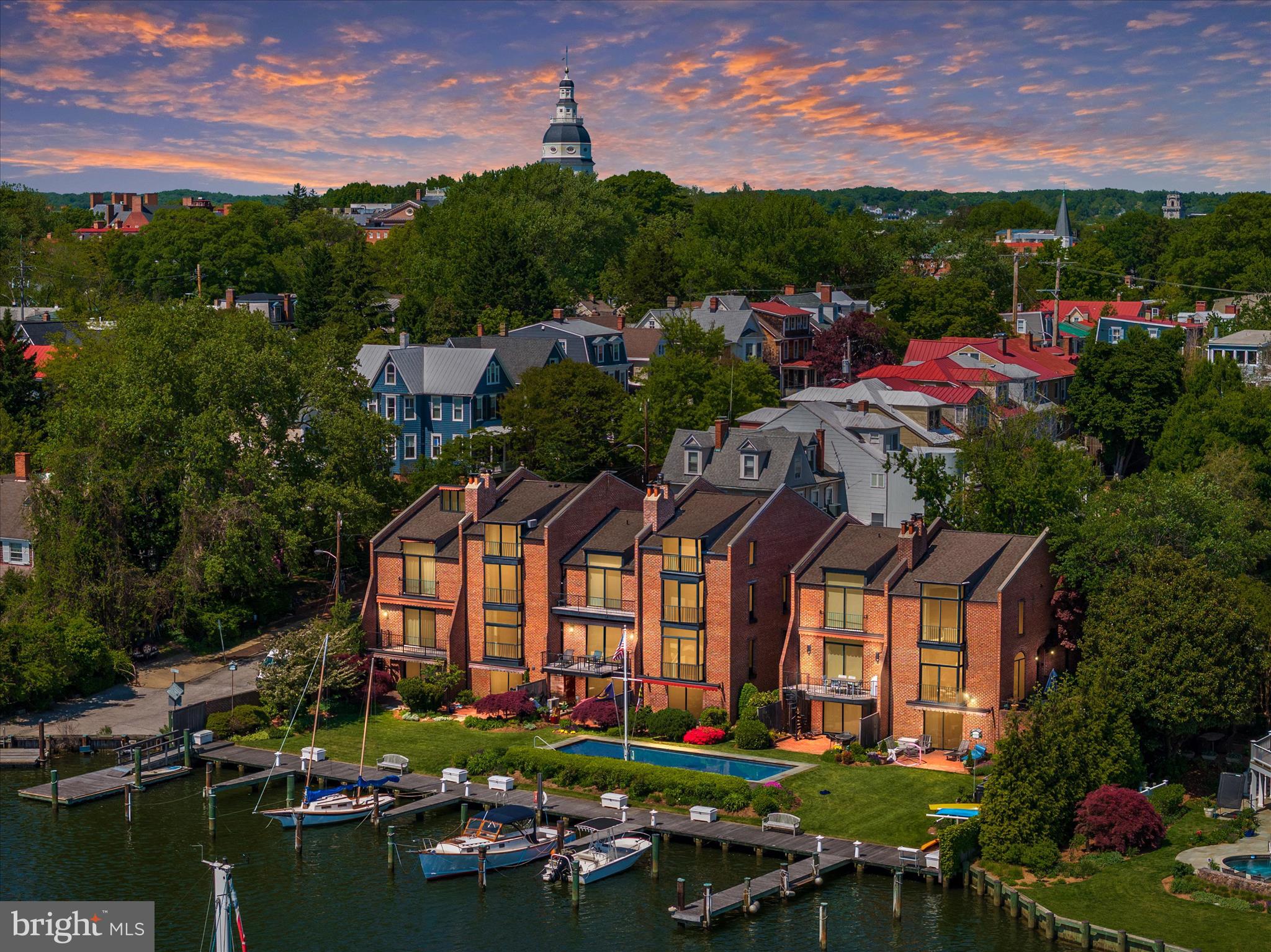 Rare Downtown Waterfront Retreat
