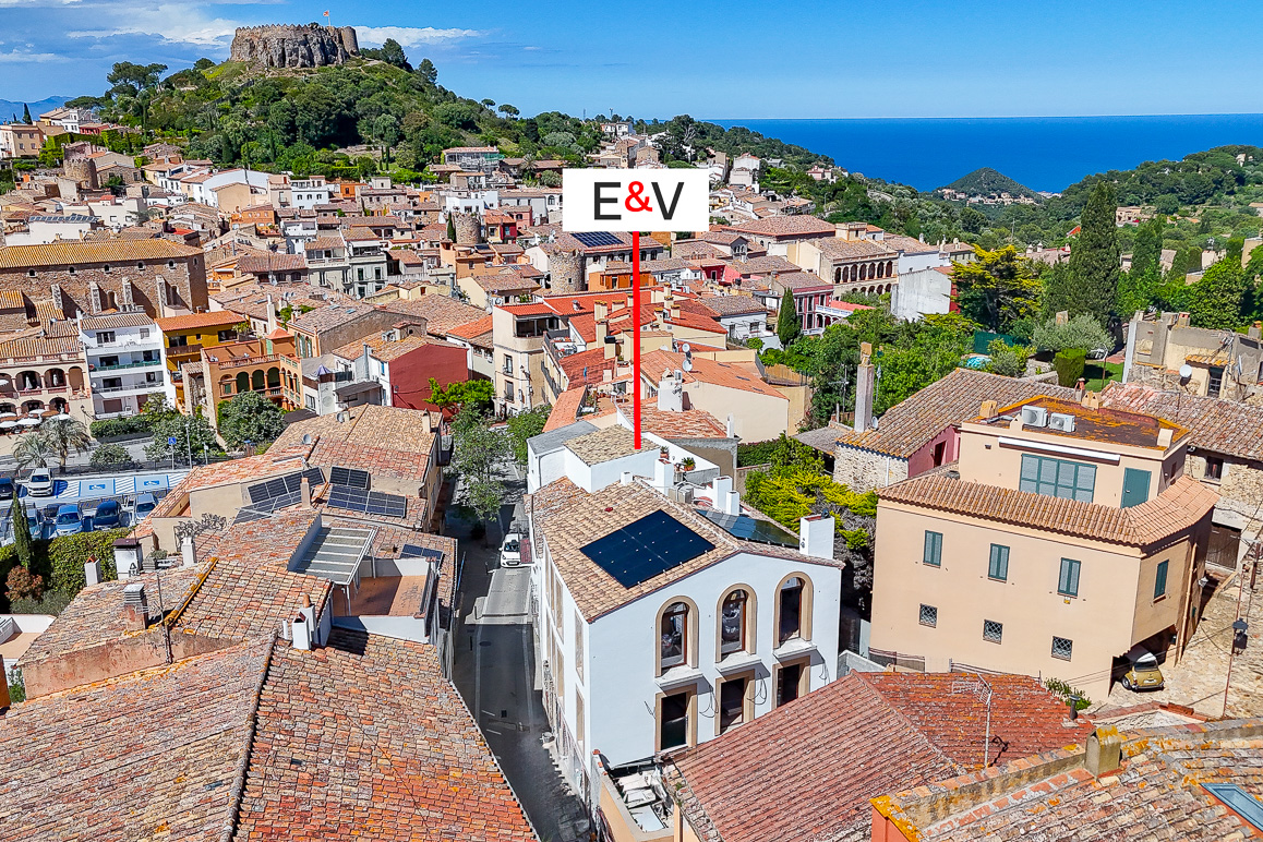 Apartamento de obra nueva en el centro de Begur