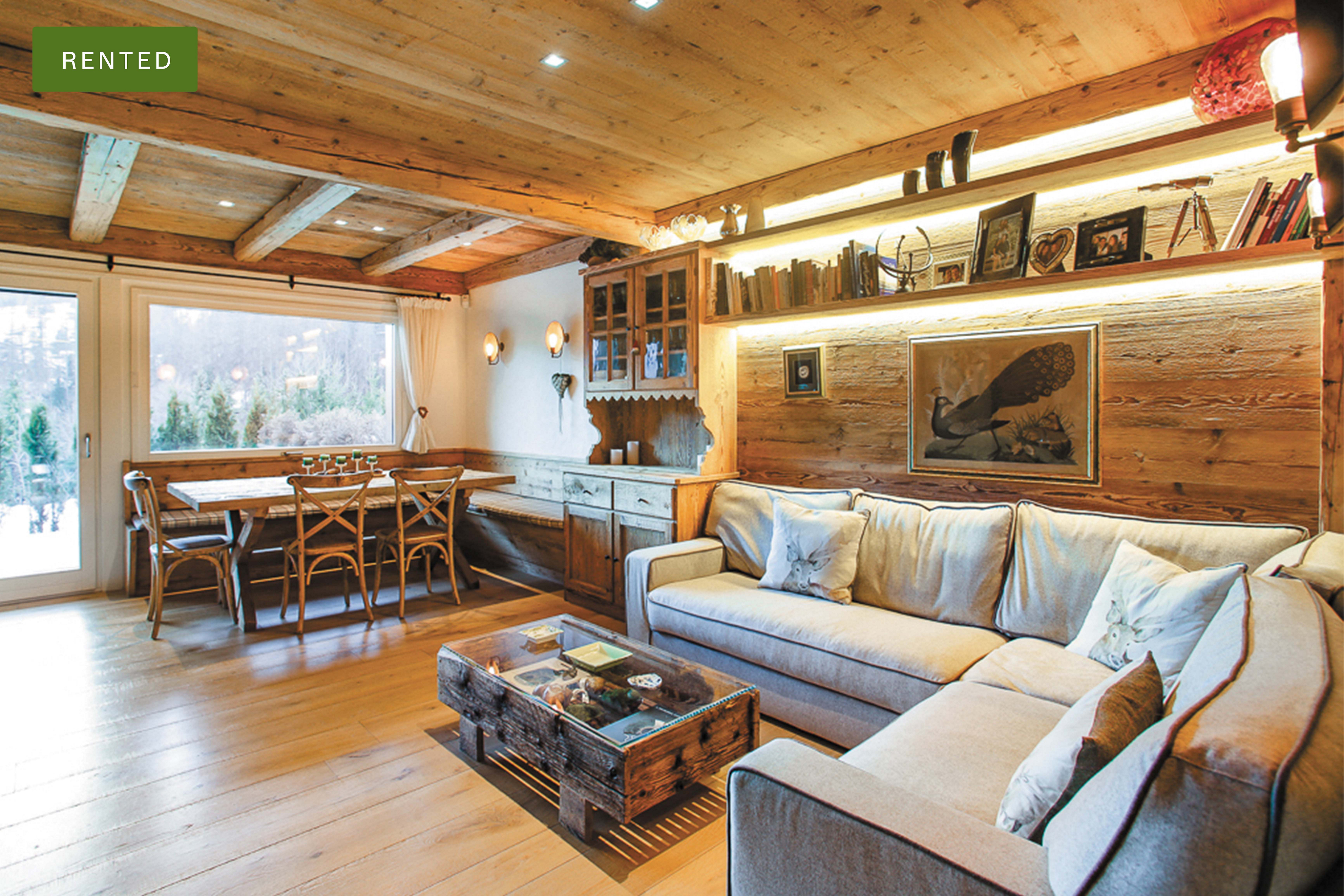 In the heart of the center and the ski slopes