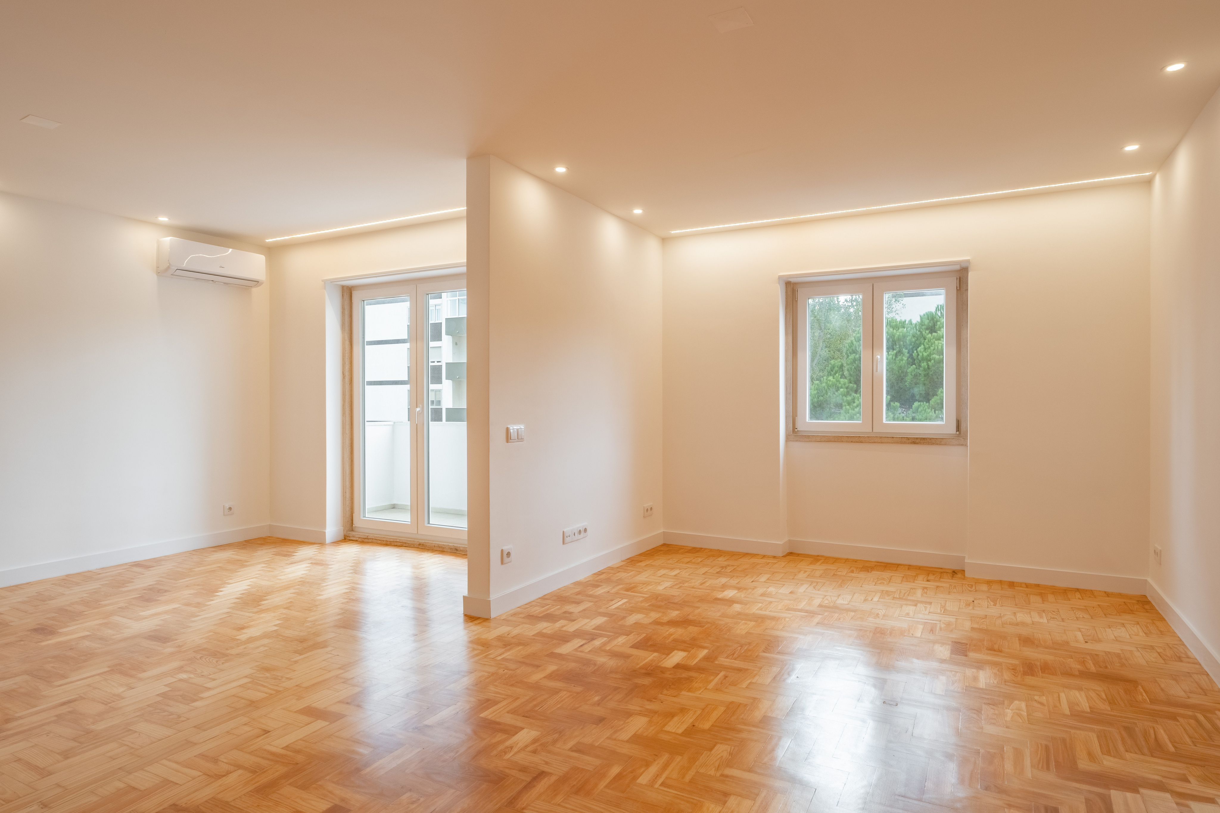 Renovated 4-bedroom apartment in Paço d'Arcos