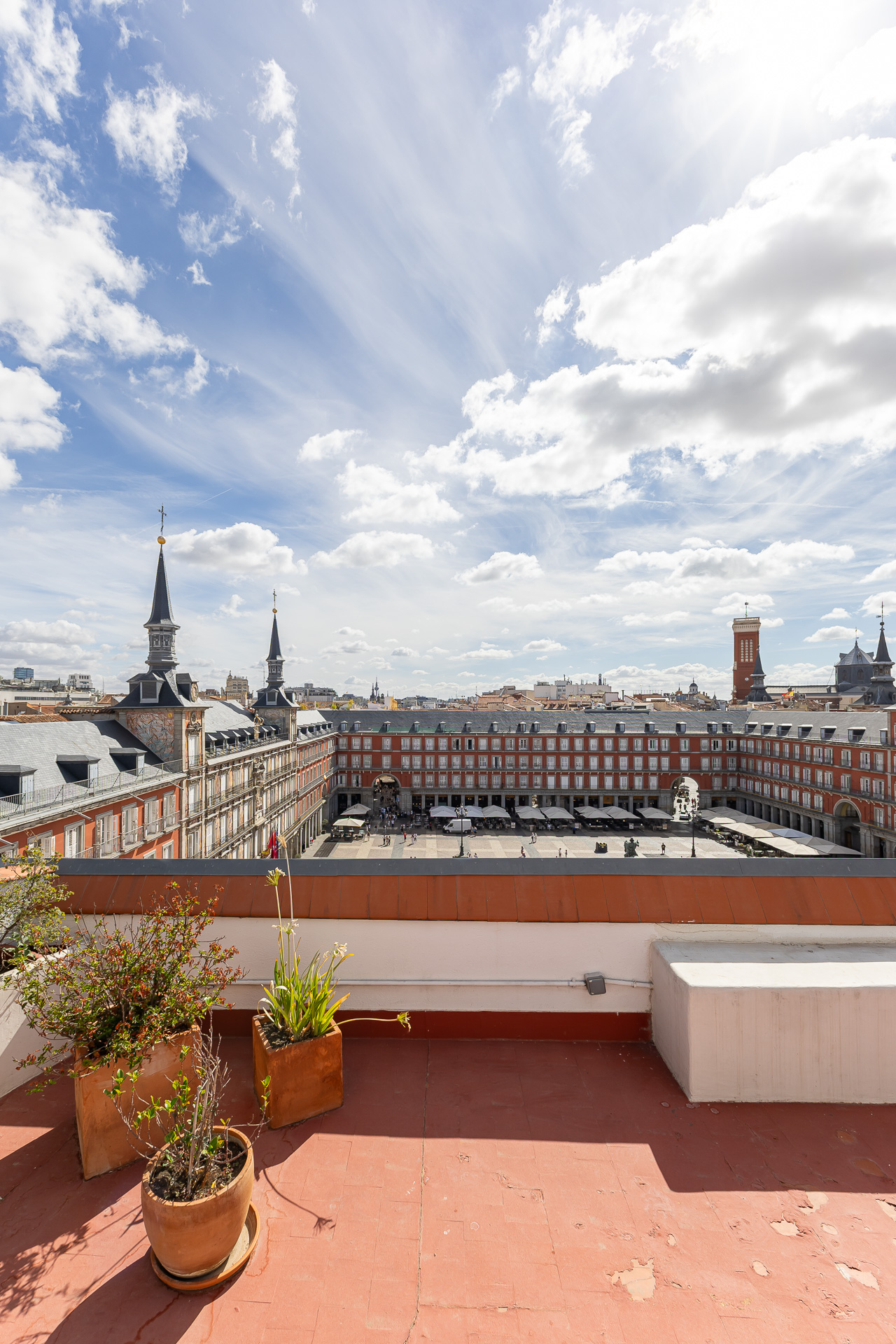✨ Designer penthouse in Madrid’s Habsburg district