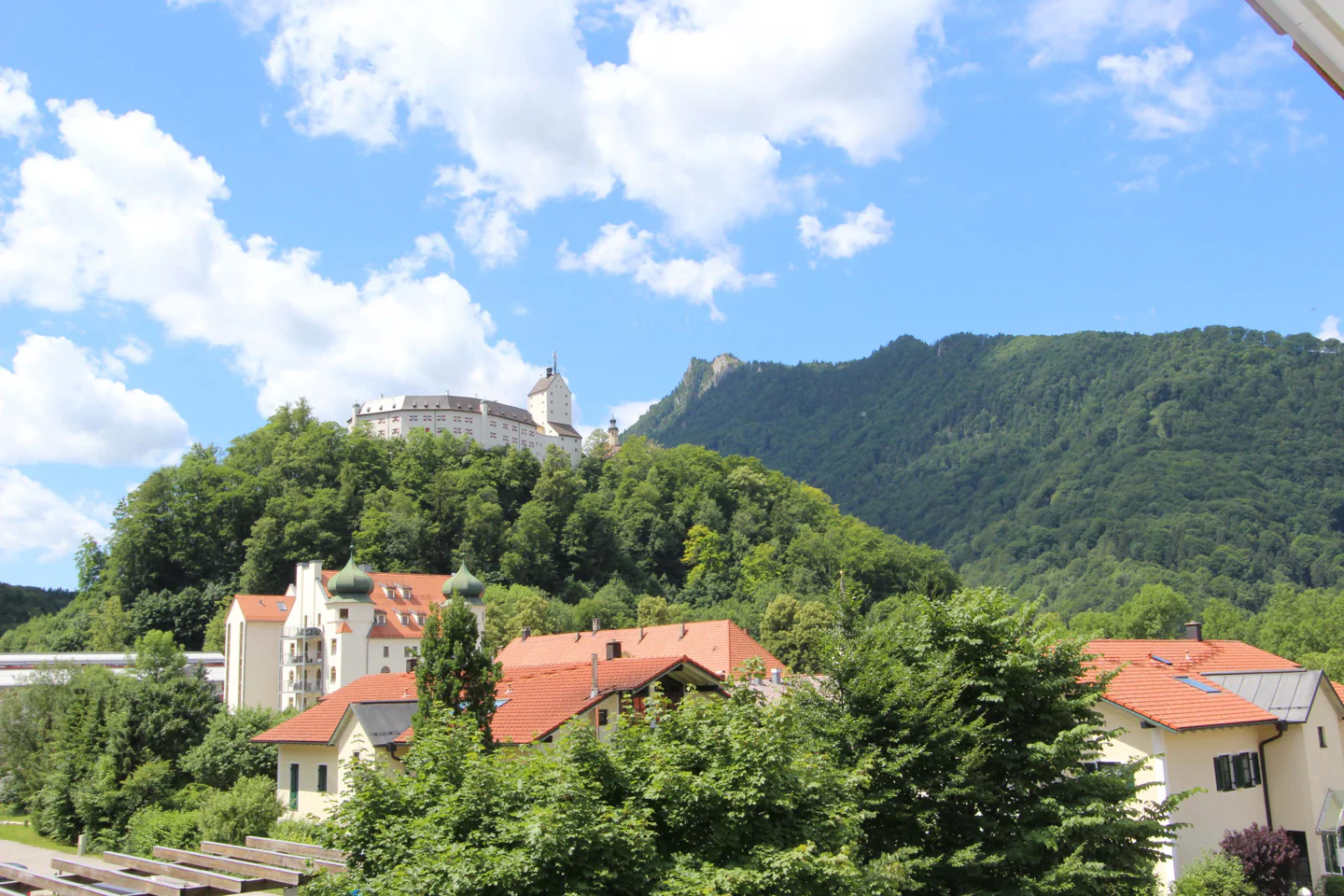 Neubau mit Alpenblick in Aschau im Chiemgau – Exklusives Wohnen in idyllischer Lage mit modernem Komfort und München-Anbindung! - Foto 4