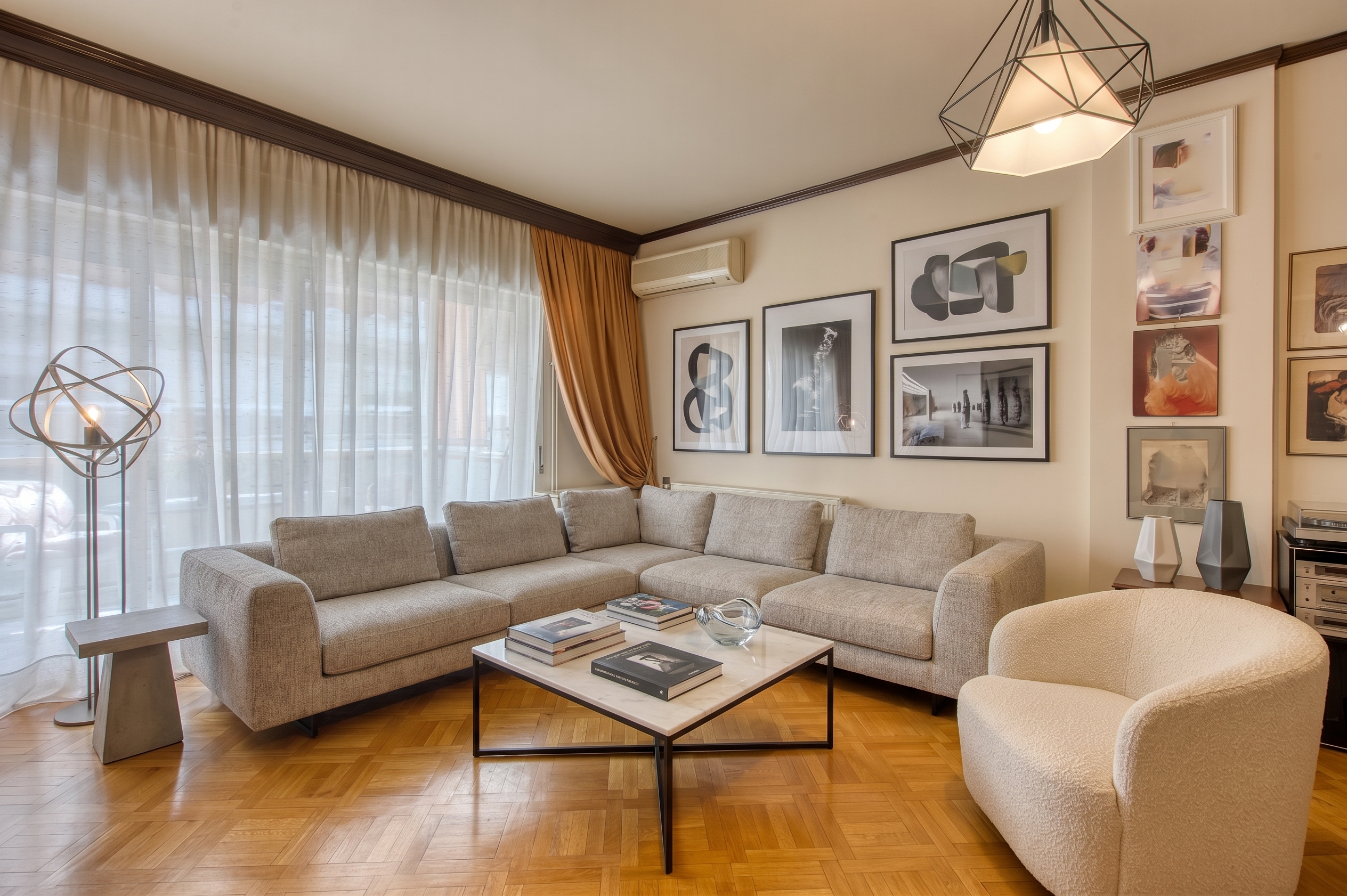 6th floor apartment in Nea Paralia [KI-modifiziert]