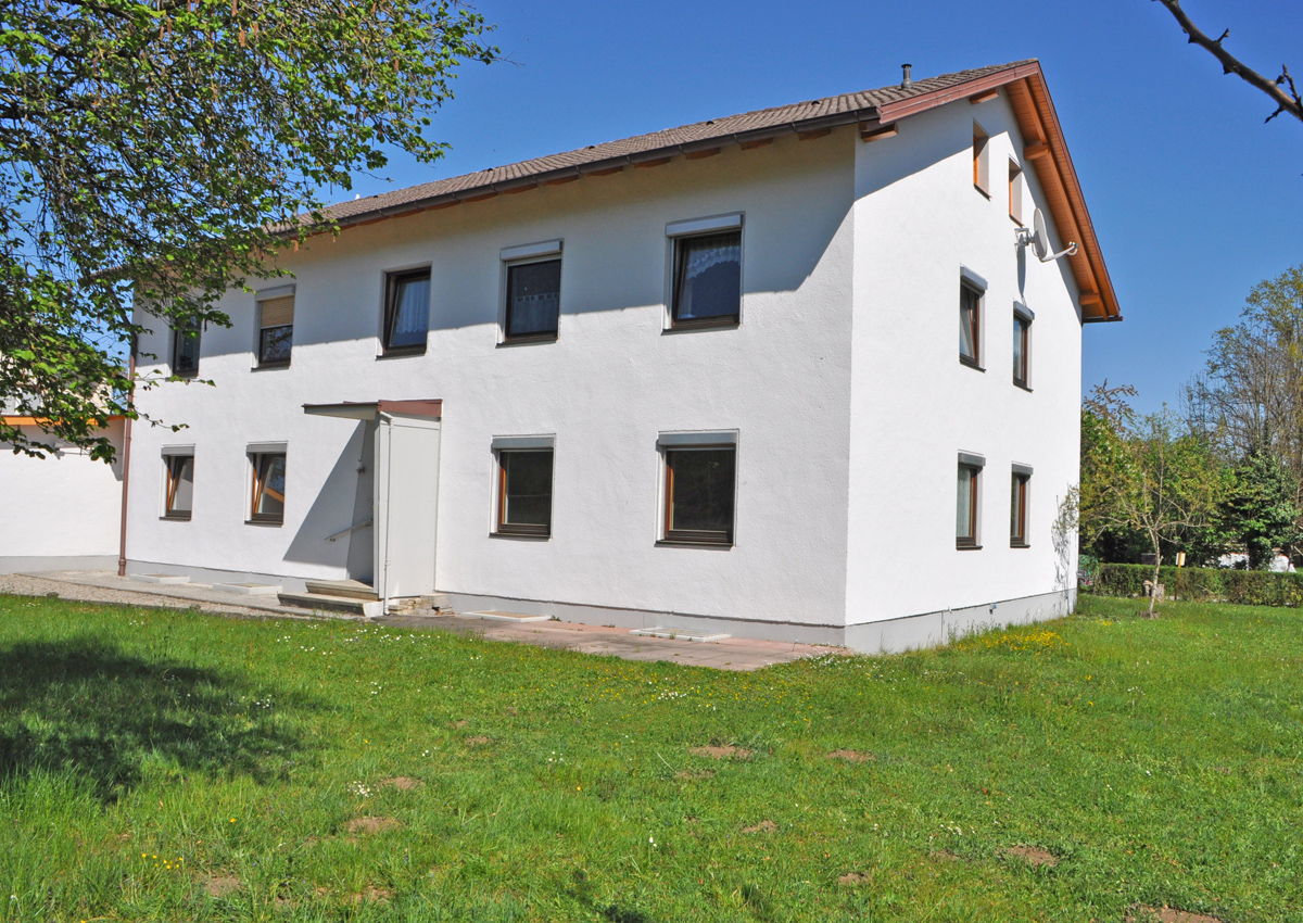 4-Familienhaus in idyllischer Lage an den Alzauen