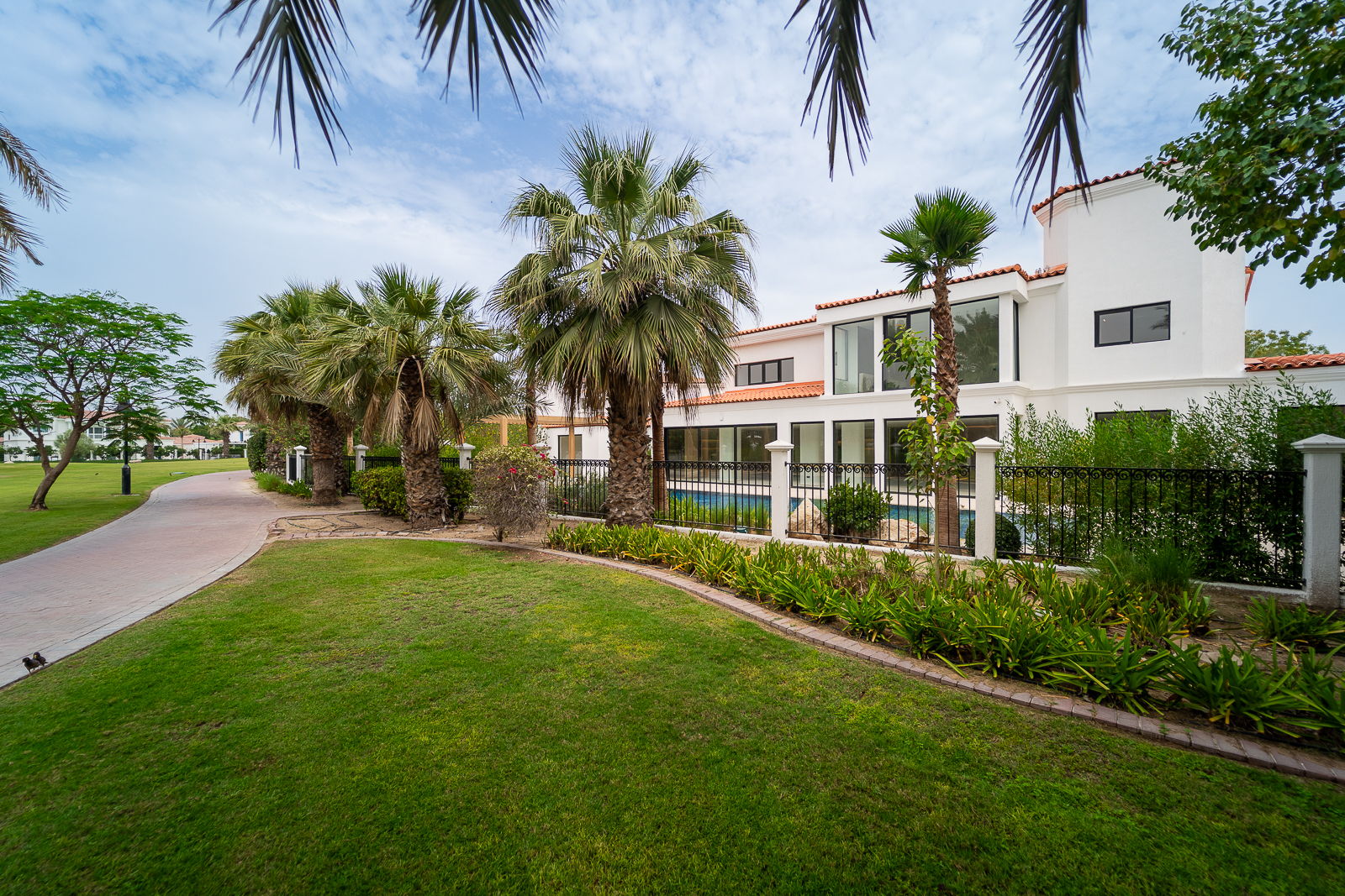 No.1 Luxury Villa | Fully Upgraded & Extended | Backing Central Park