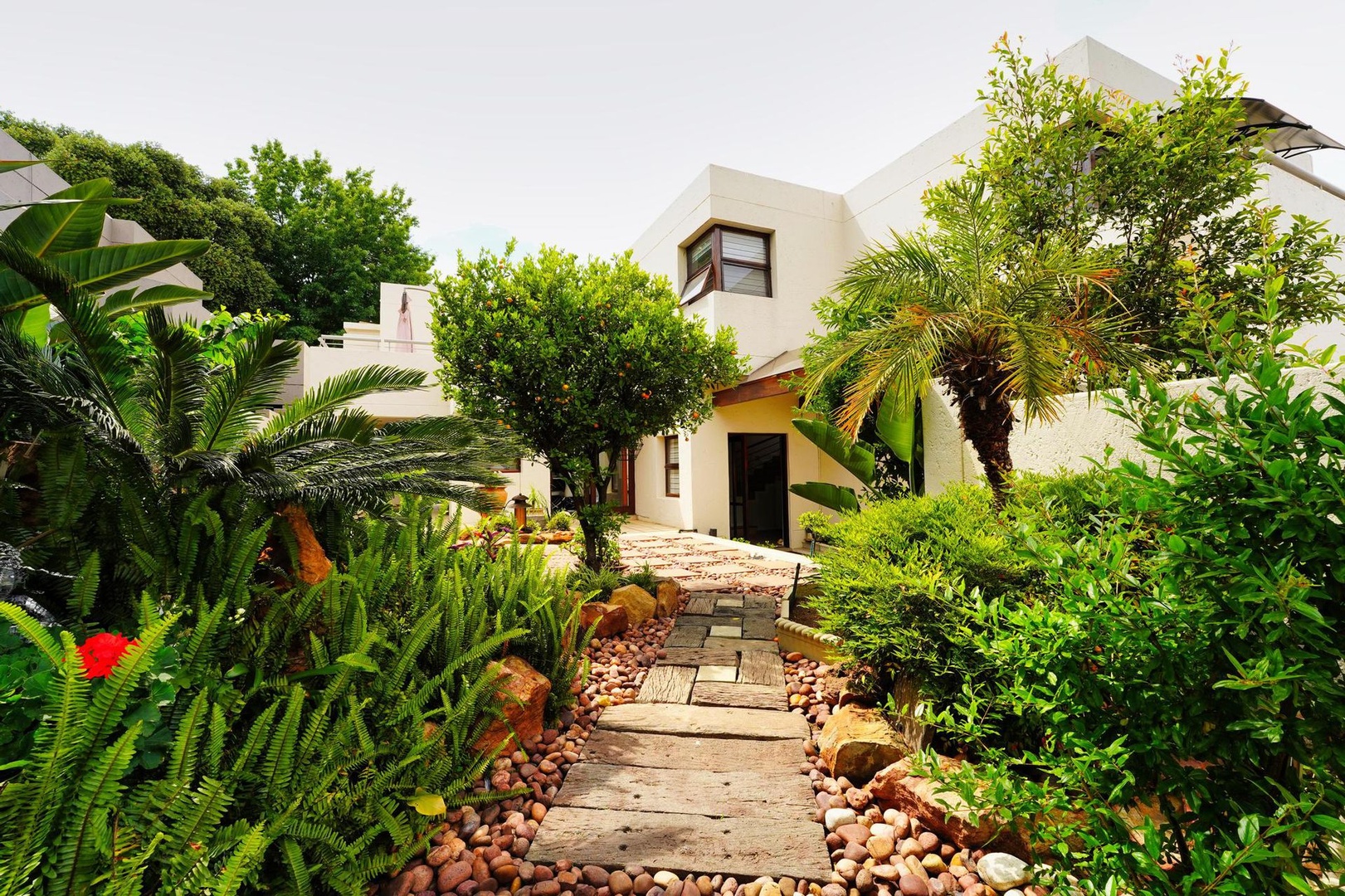 Easy Estate Living - 3 Bedroom Cluster For Sale In Khyber Rock