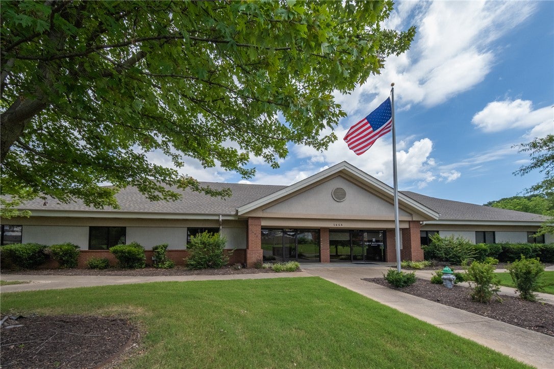 Commercial Lease in Springdale