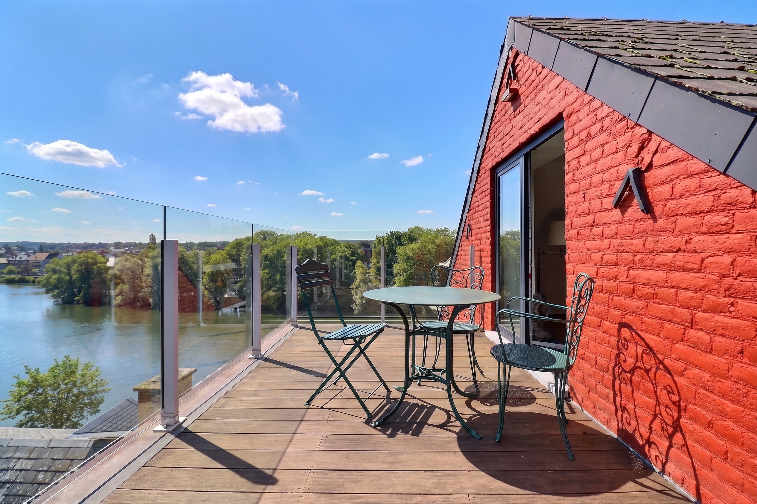 Exceptional Penthouse with Panoramic Views of the Meuse River and the Citadel