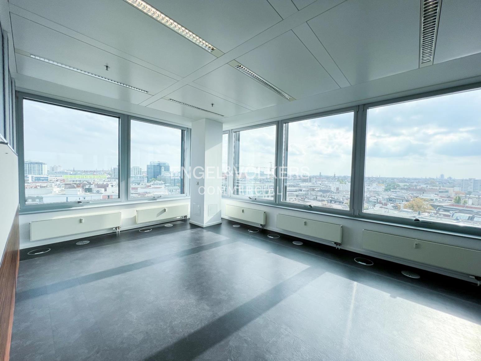 Europa-Center: Ihr neues Büro über den Dächern der City-West