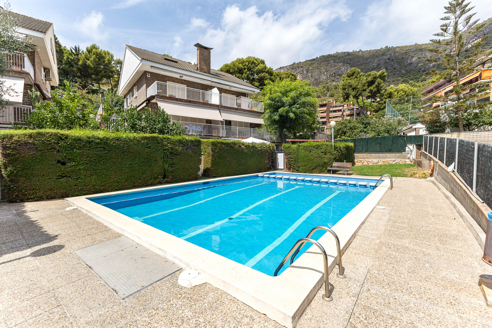House with panoramic sea views, light, and endless possibilities in El Poal