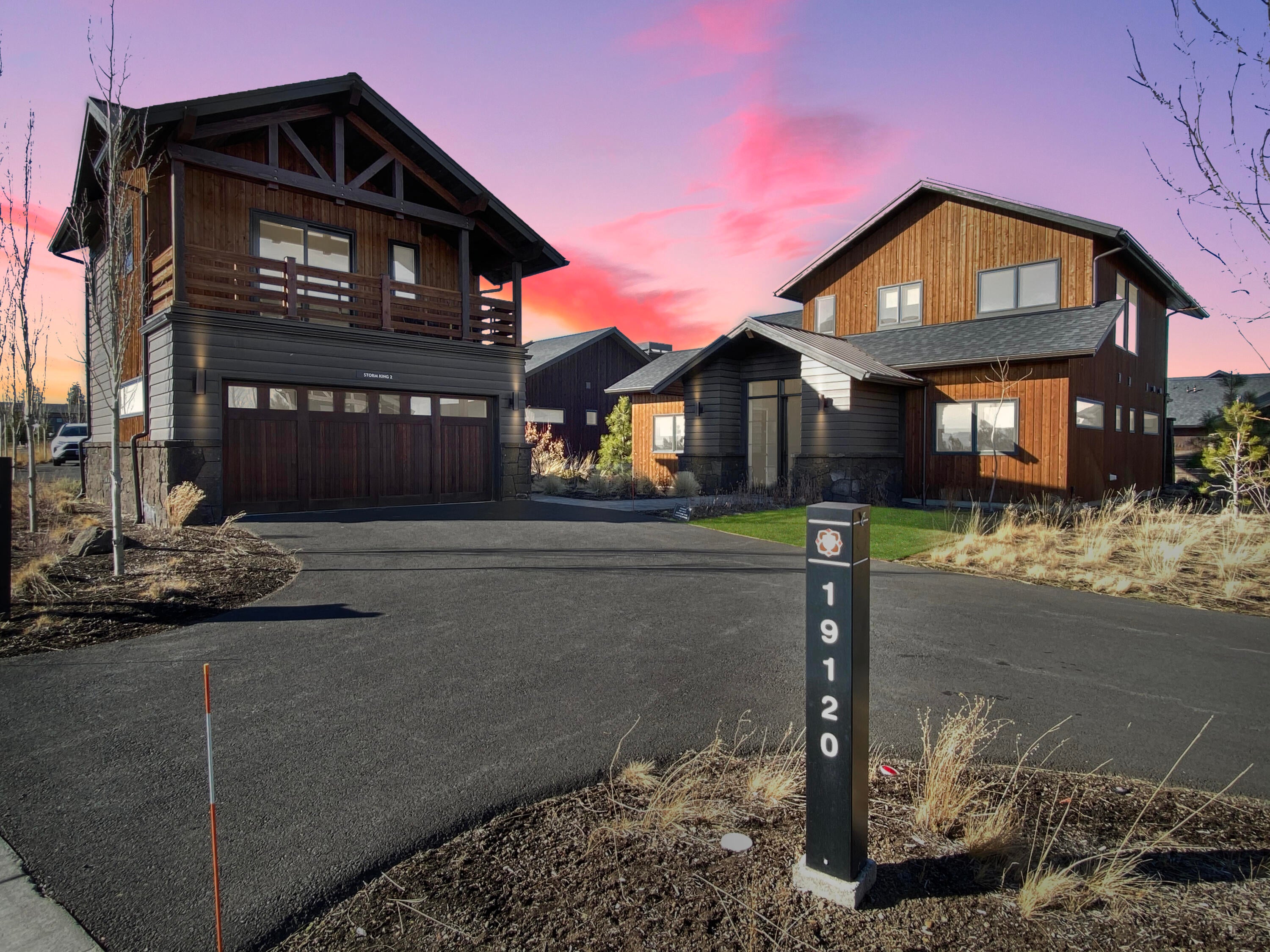 Fully furnished mountain modern vacation rental