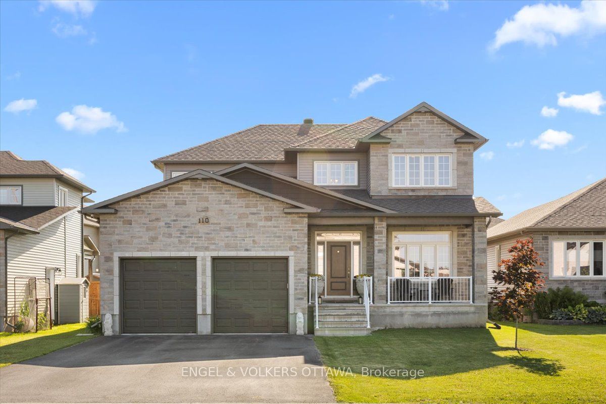 Exceptional Design in the Heart of Russell