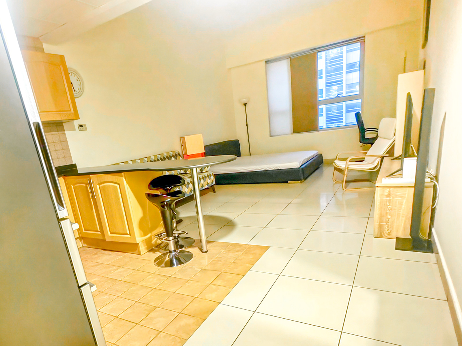 FULLY FURNISHED I CLOSE TO METRO I HIGH FLOOR
