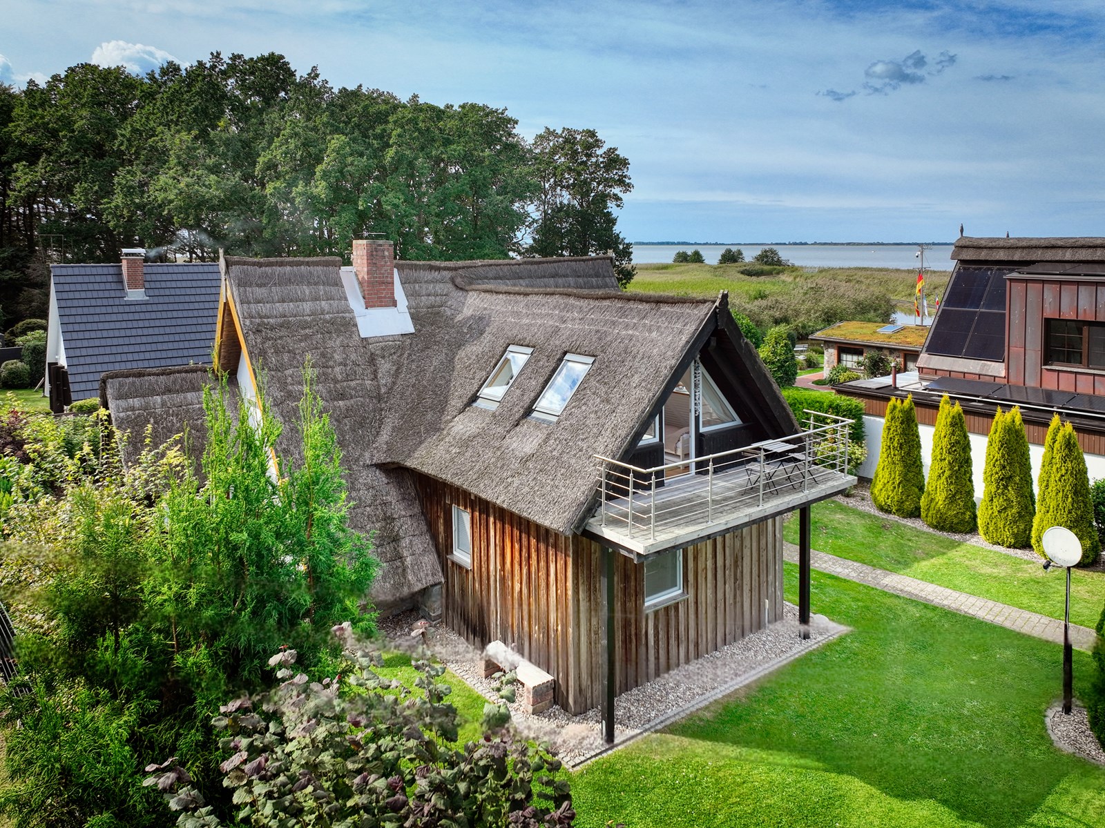 Ihr neuer Lieblingsplatz - Idyllische Liegenschaft in Boddennähe