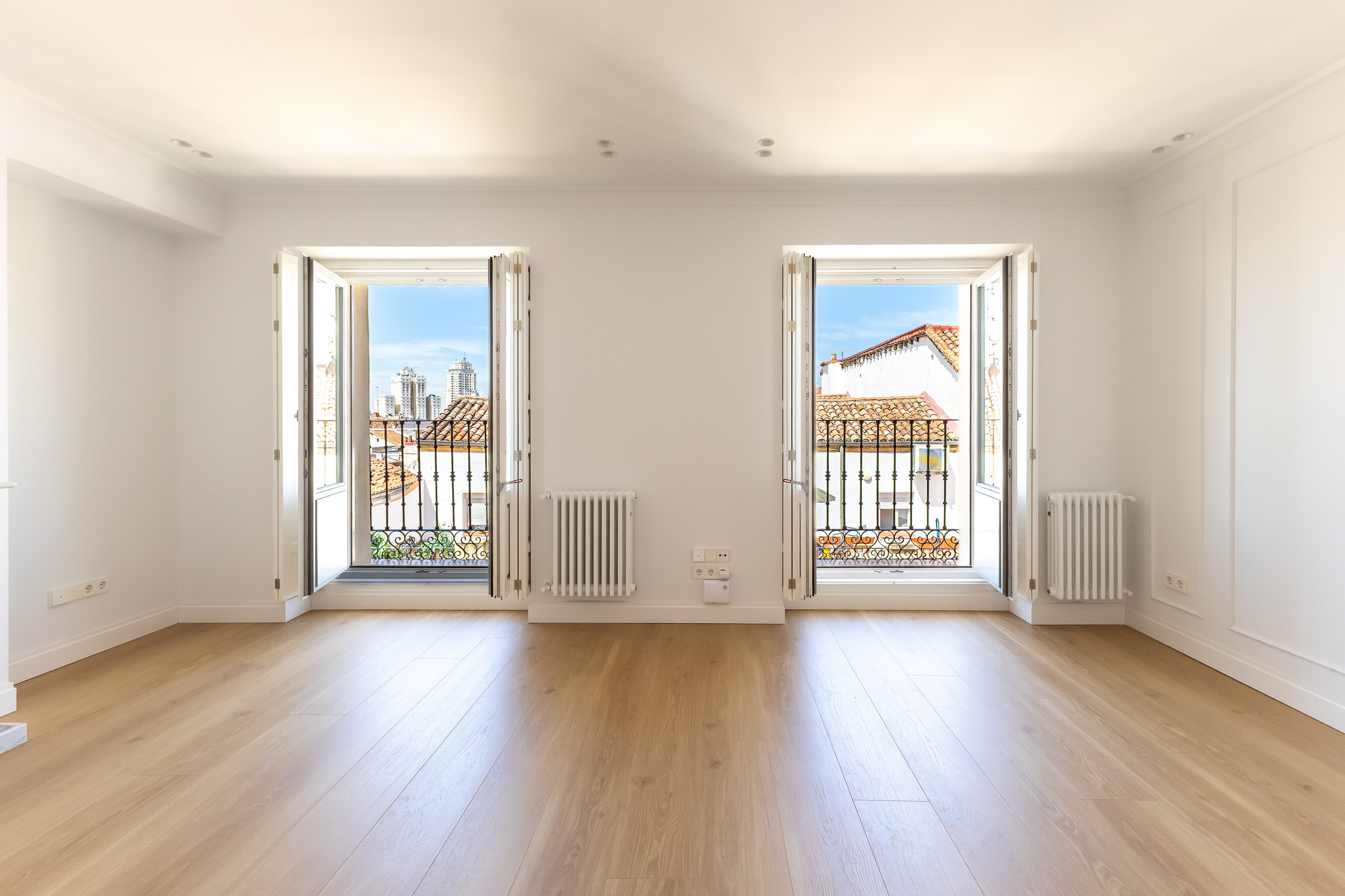 4 balconies featuring an exclusive renovation in Tribunal