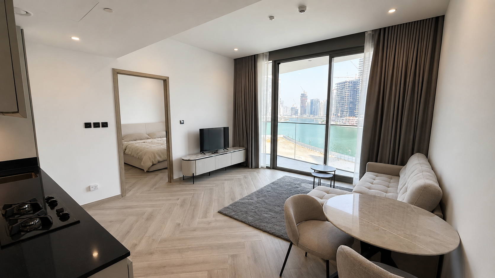 Canal View | Low Floor | Rented