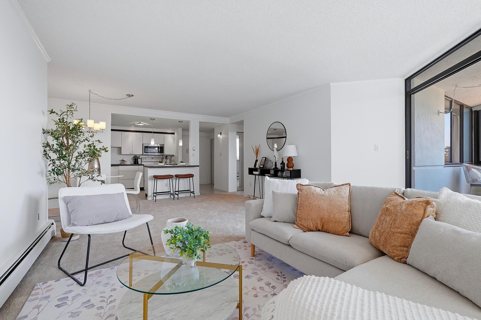 Elevated Coastal Living @ White Rock Square 1