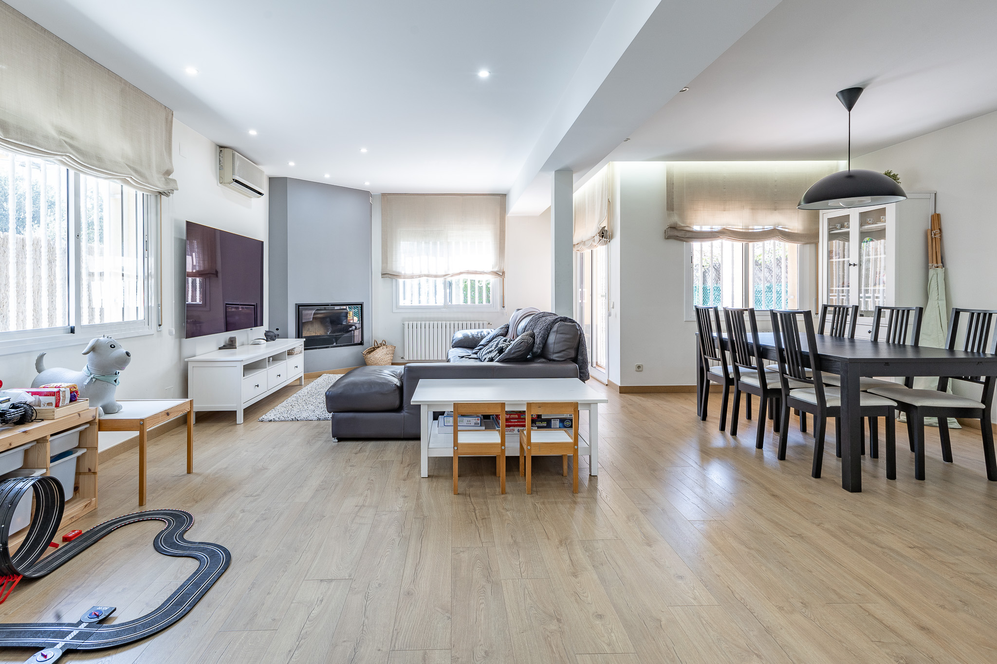 Beautiful updated single-family home in Sant Fost de Campsentelles