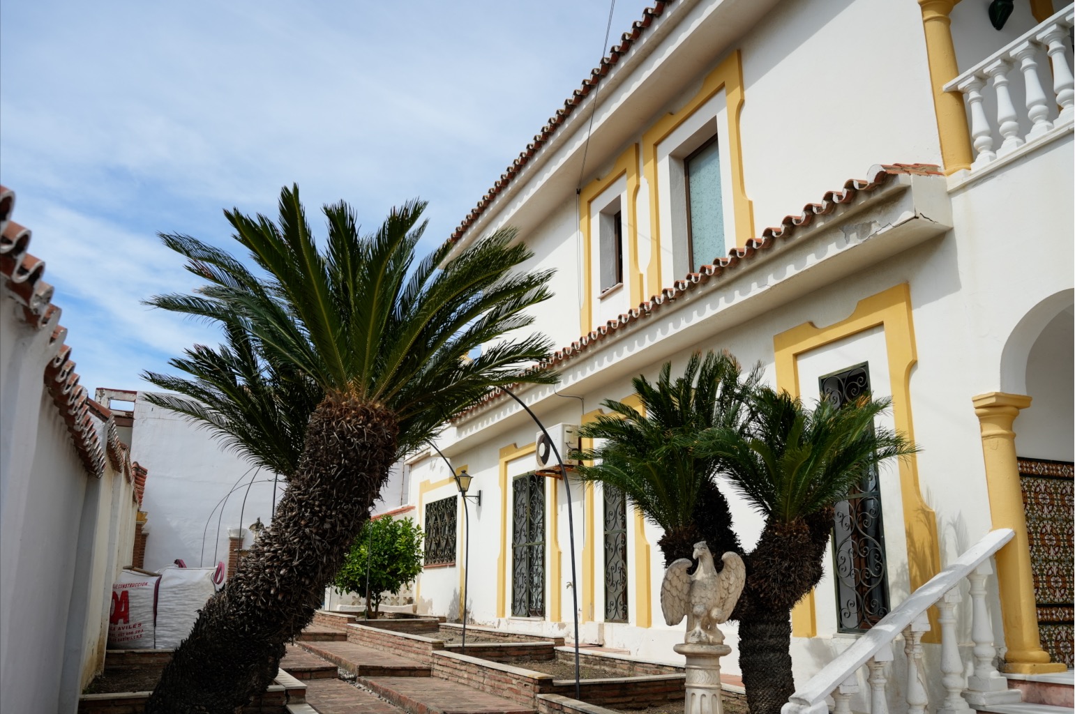 Fabulous 5 bedroom house in Sabinillas