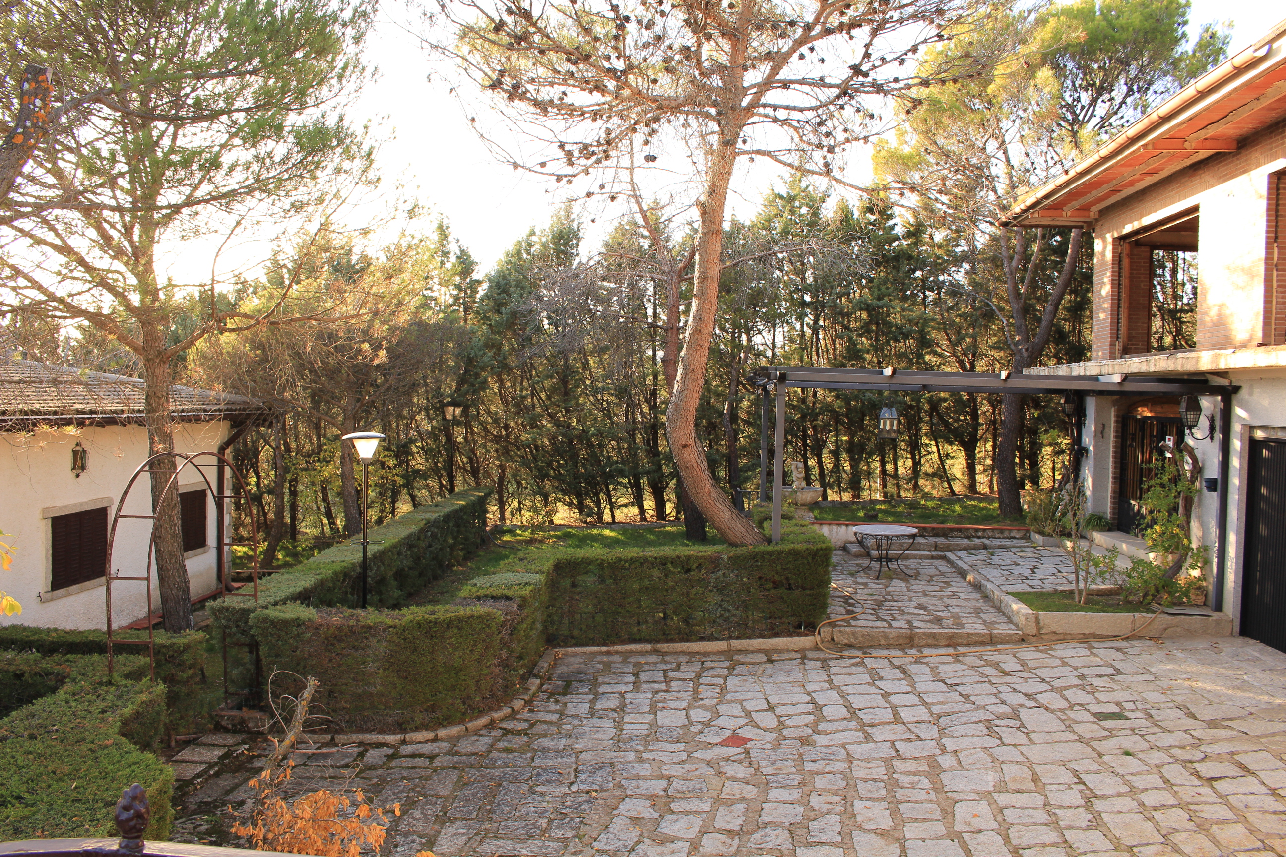 Estate in Cabanillas de la Sierra