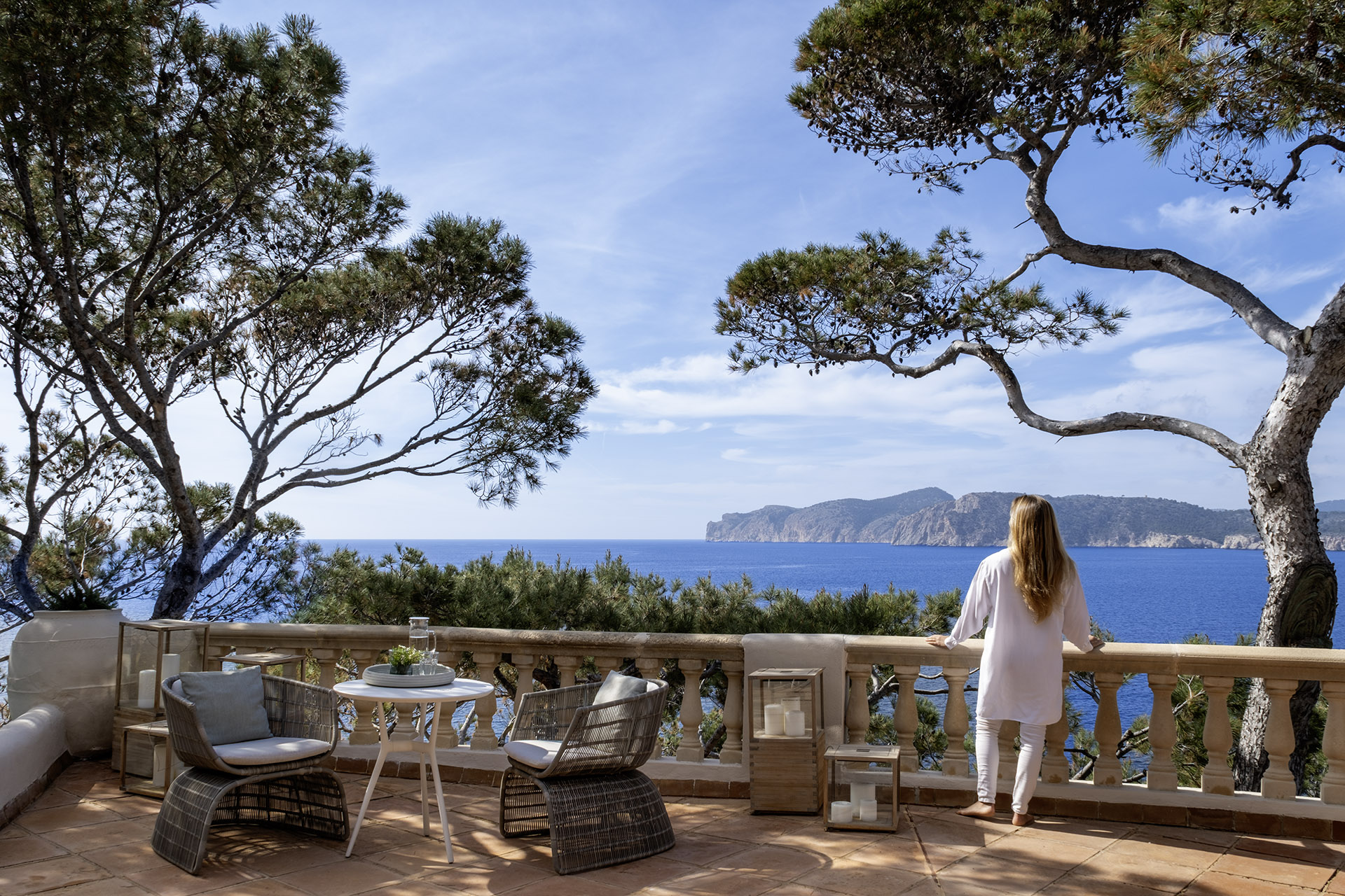 An exceptional seafront retreat