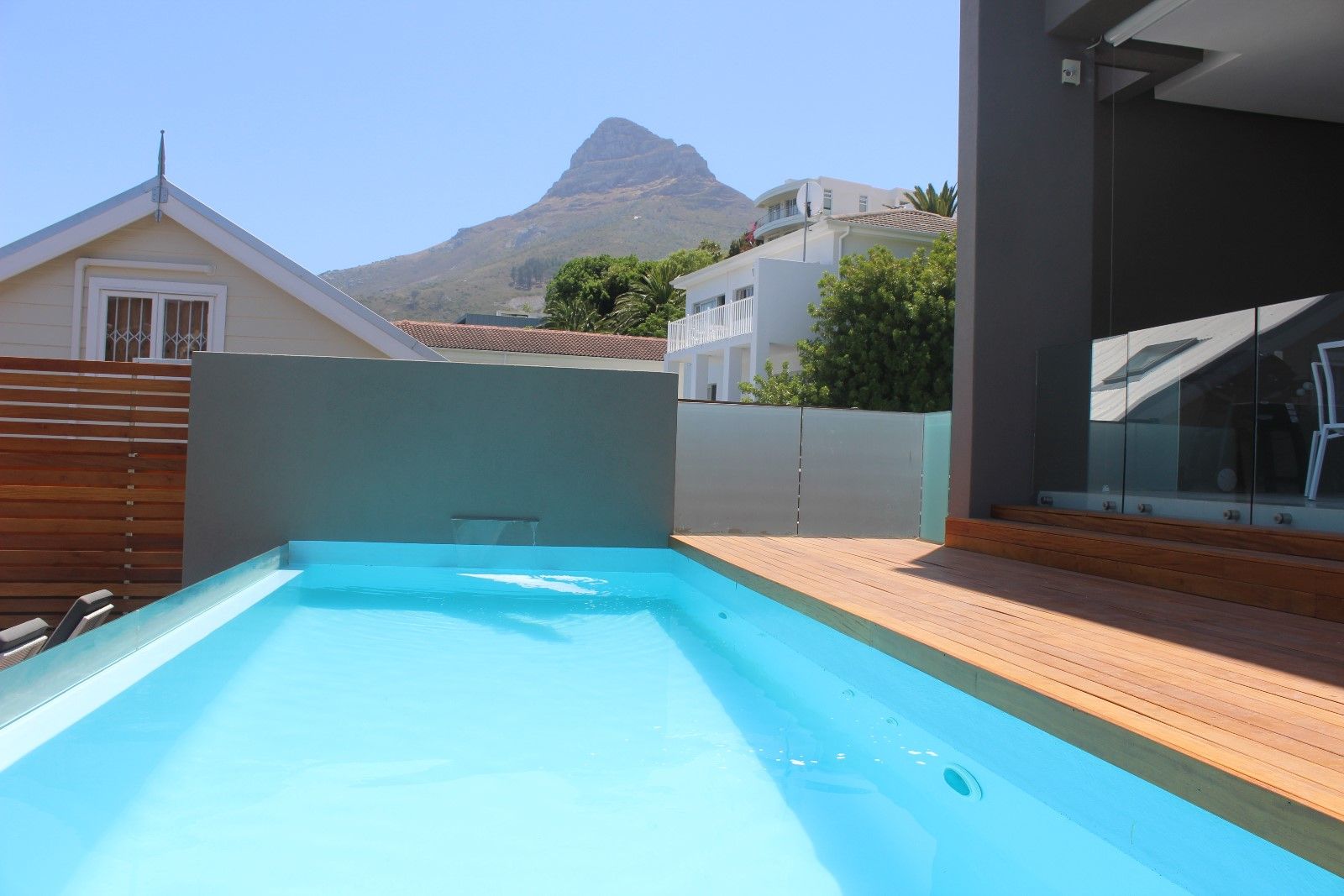 Suberbly situated 4 ensuite bed home