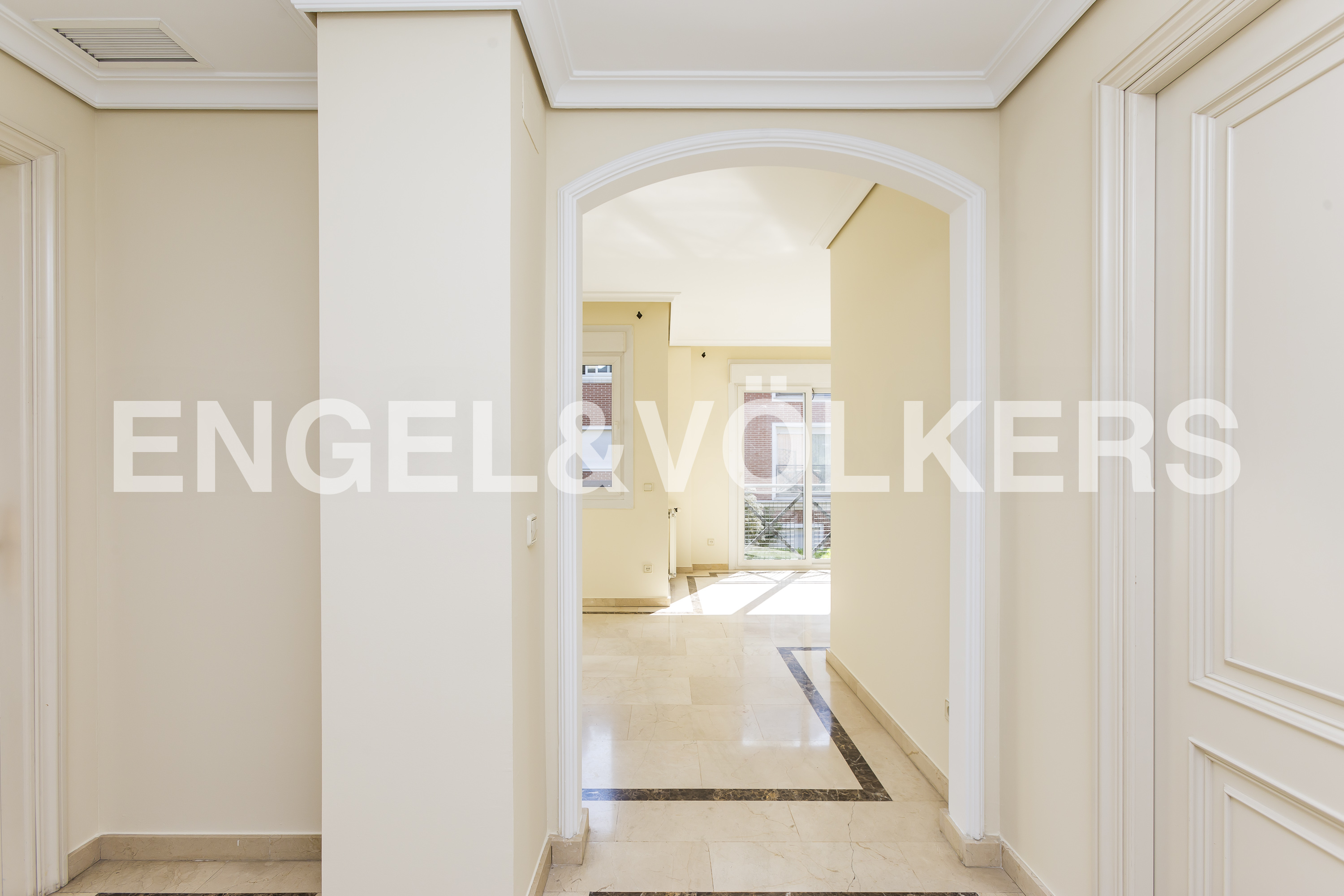 Charming 2 bedroom apartment sorrounded by green in Aravaca