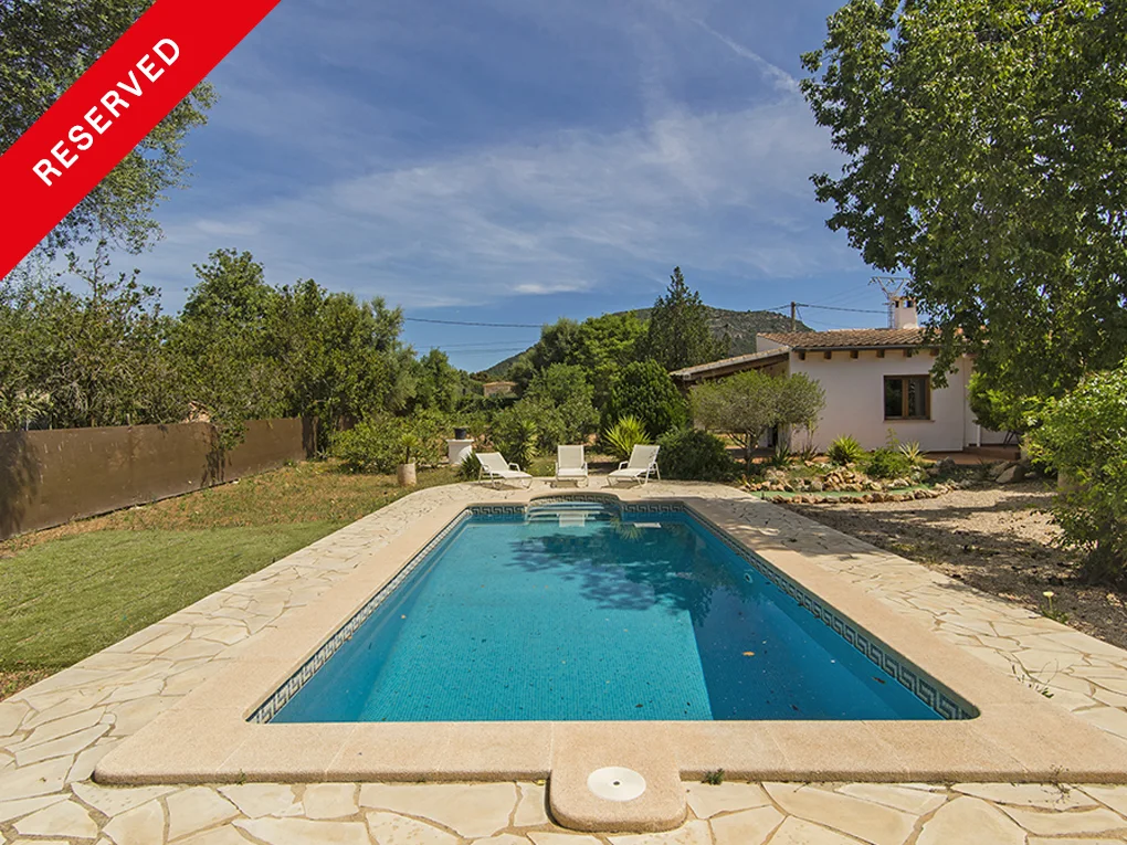 *RESERVED* Charming finca with pool in Llucmajor