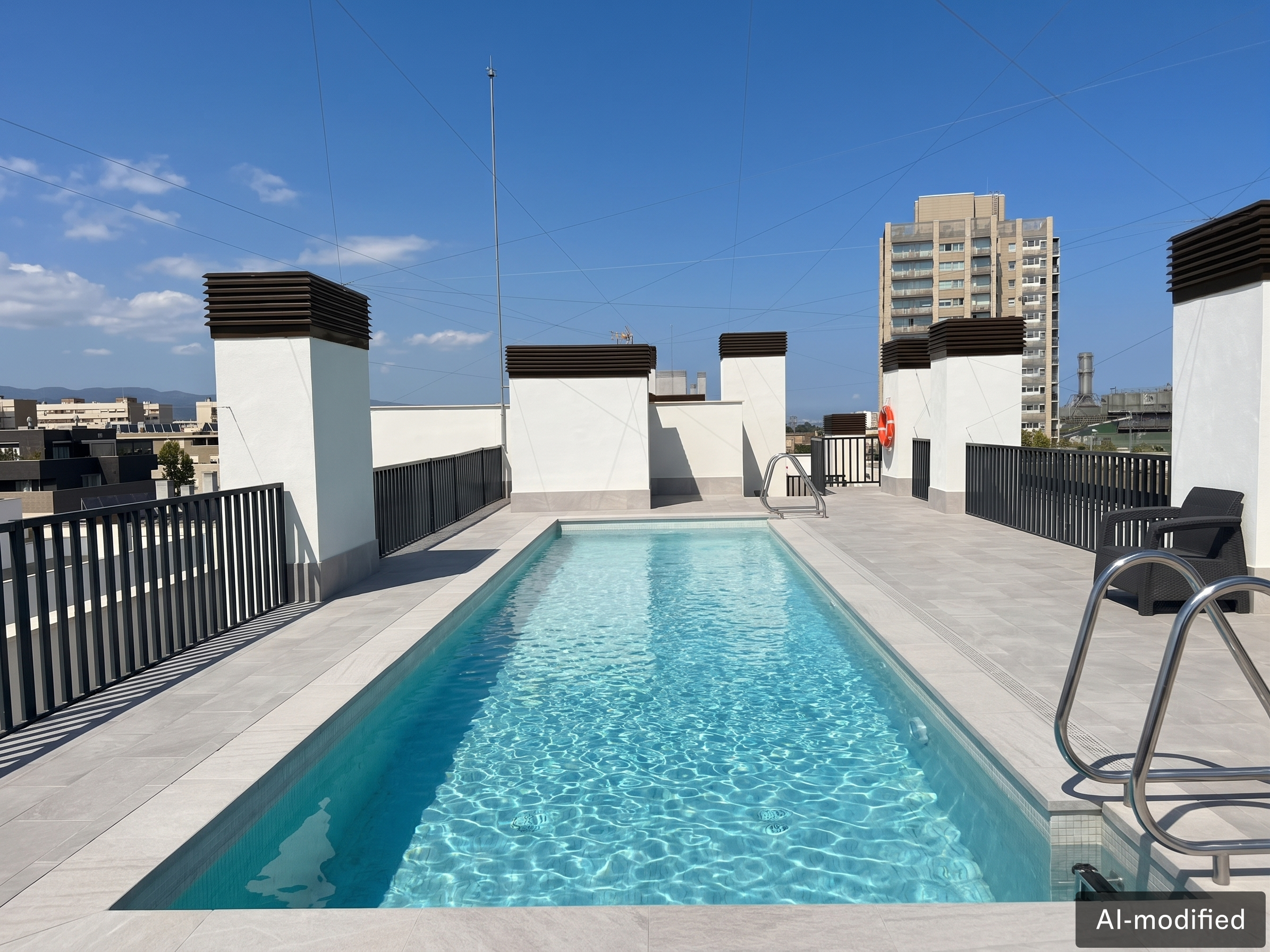 Temporary floor with pool