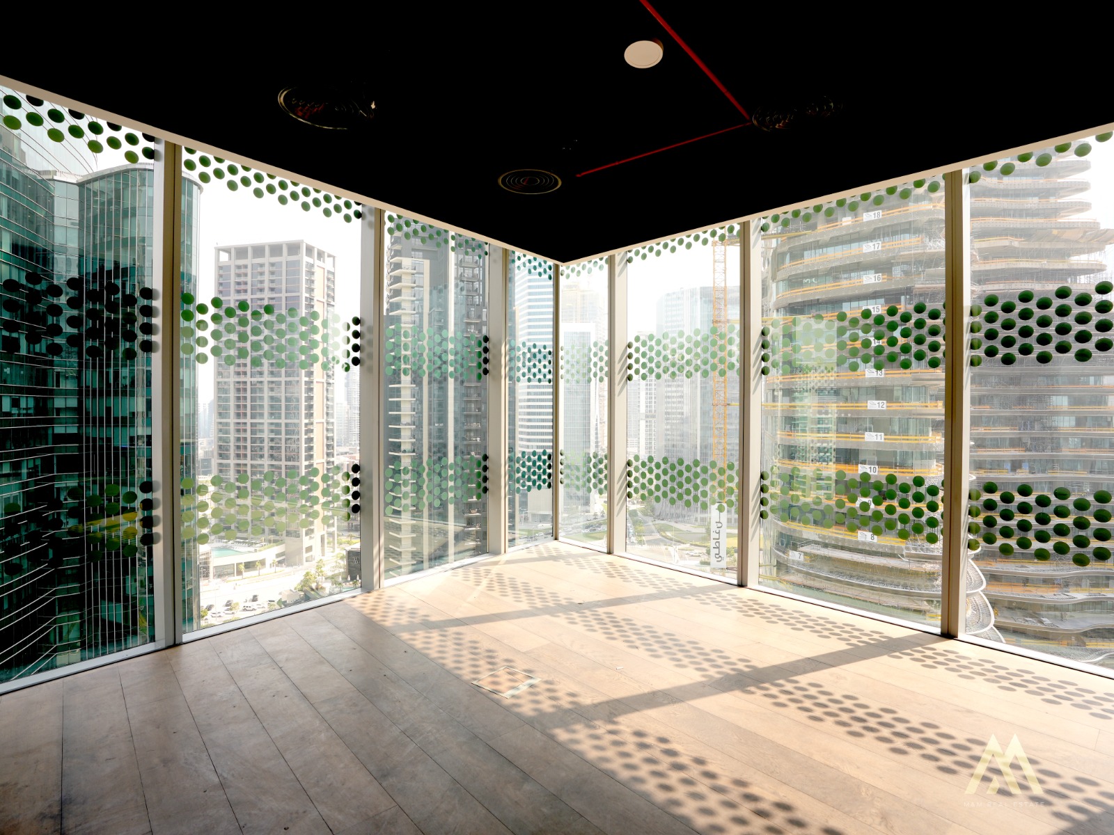 Best Price | Exclusive | Corner Office