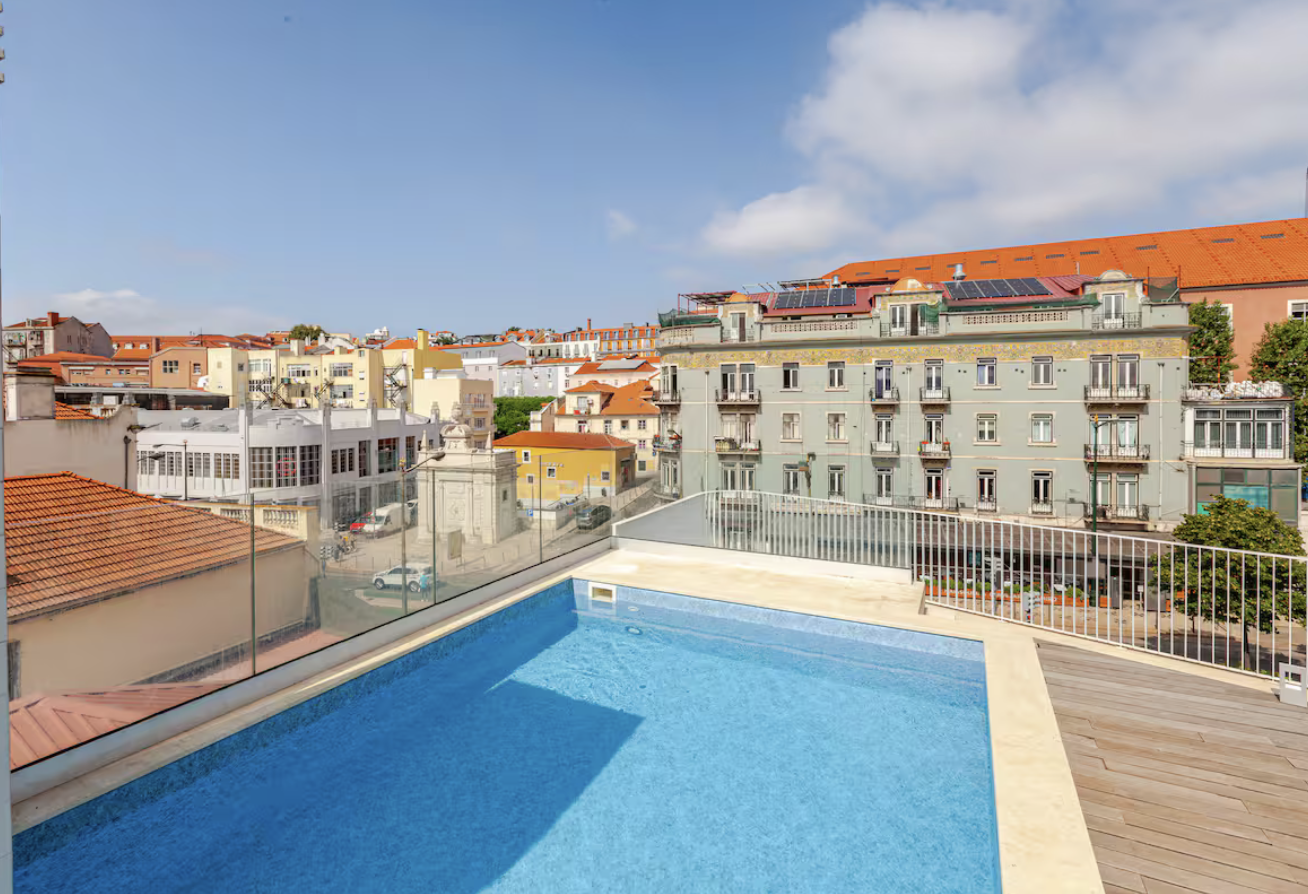 Excellent 2-Bedroom Apartment in Arroios with AL License