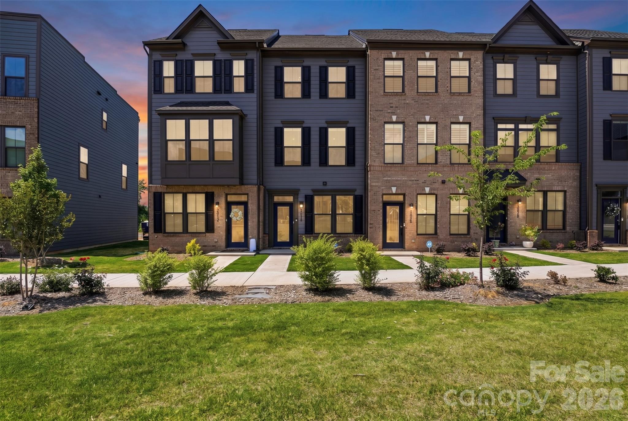 Modern City Living in this Stunning 3-story Townhome