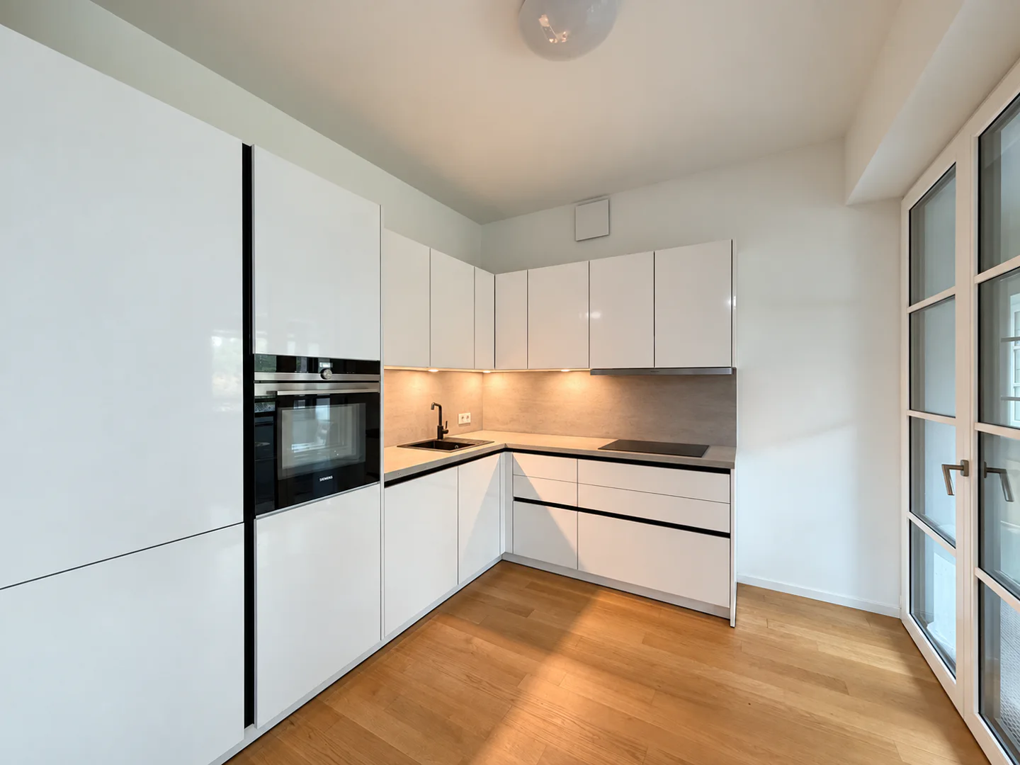 Großzügige 4 Zimmer-Wohnung in Uhlenhorst! - Photo 2
