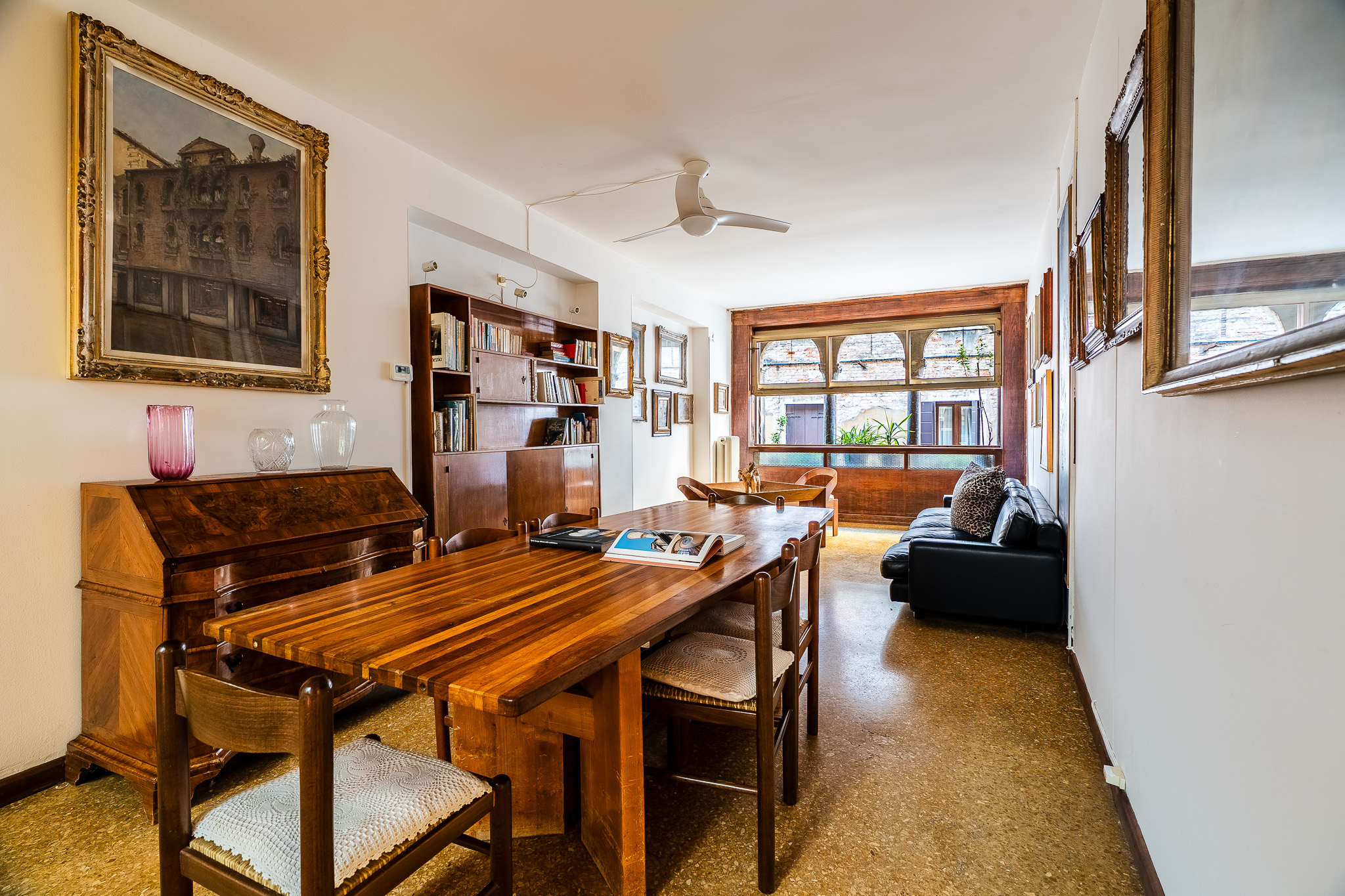 A Carlo Scarpa residence, in the most authentic heart of Venice