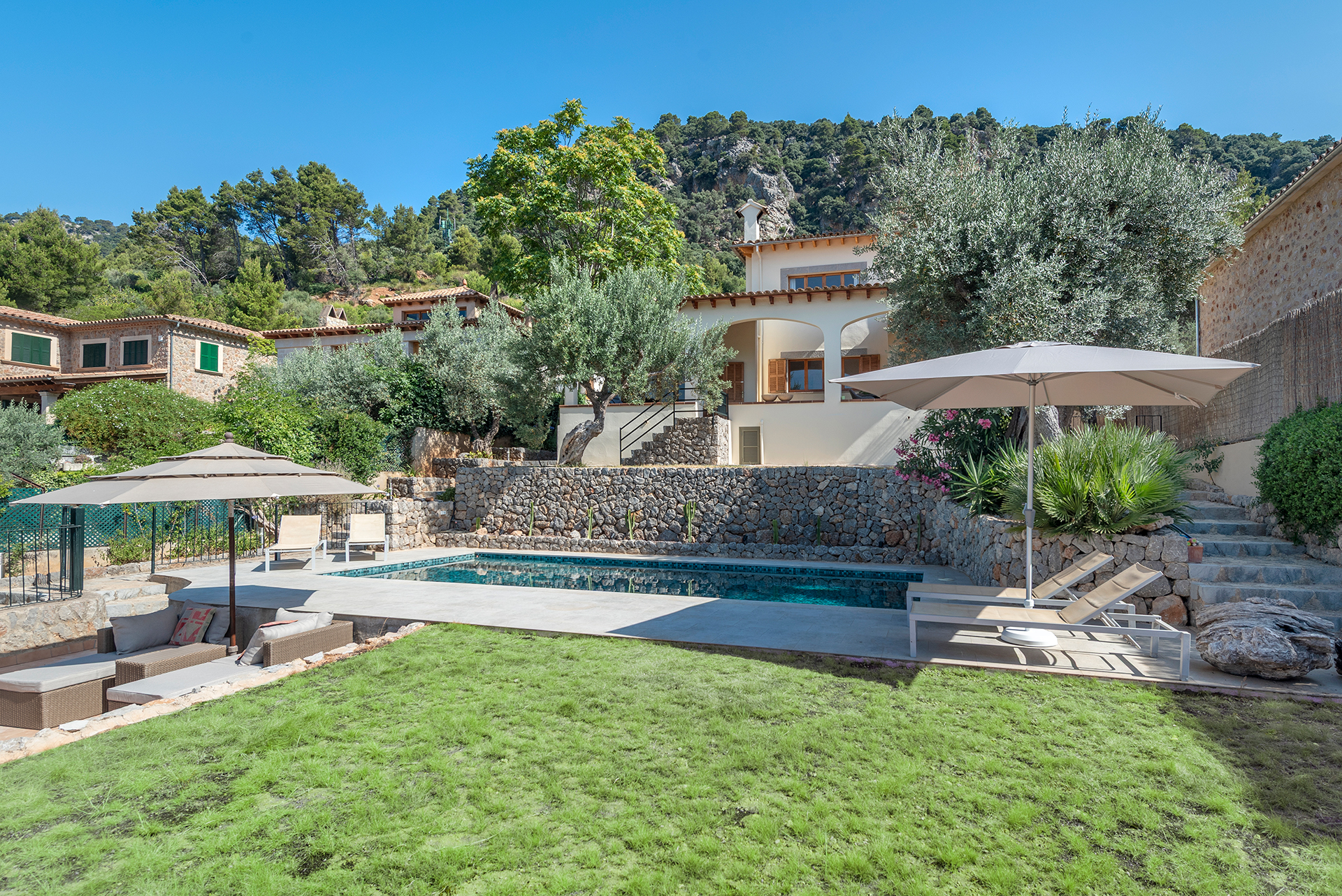 Einfamilienhaus mit Panoramablick in Valldemossa