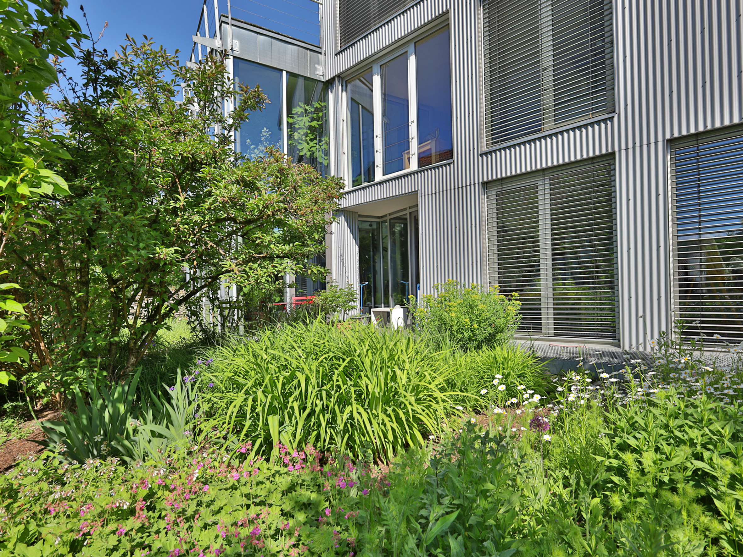 Stilvolles Wohnhaus mit Energieklasse A, zukunftsweisender Technik und außergewöhnlichem Wohnkomfort
