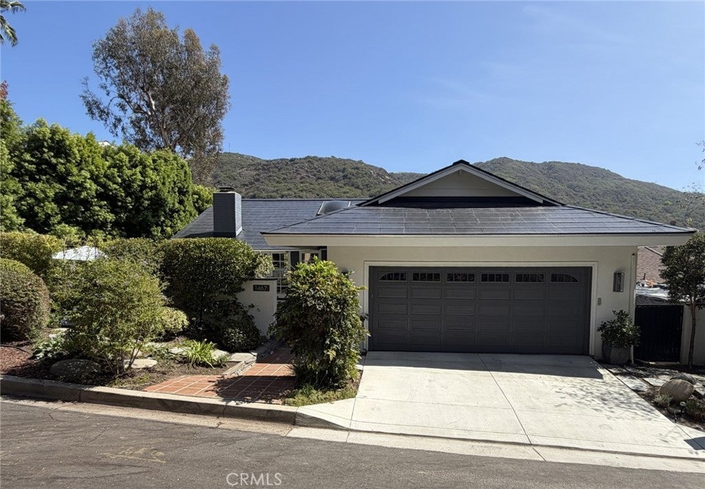 Outstanding Home in Laguna Beach's Bluebird Canyon