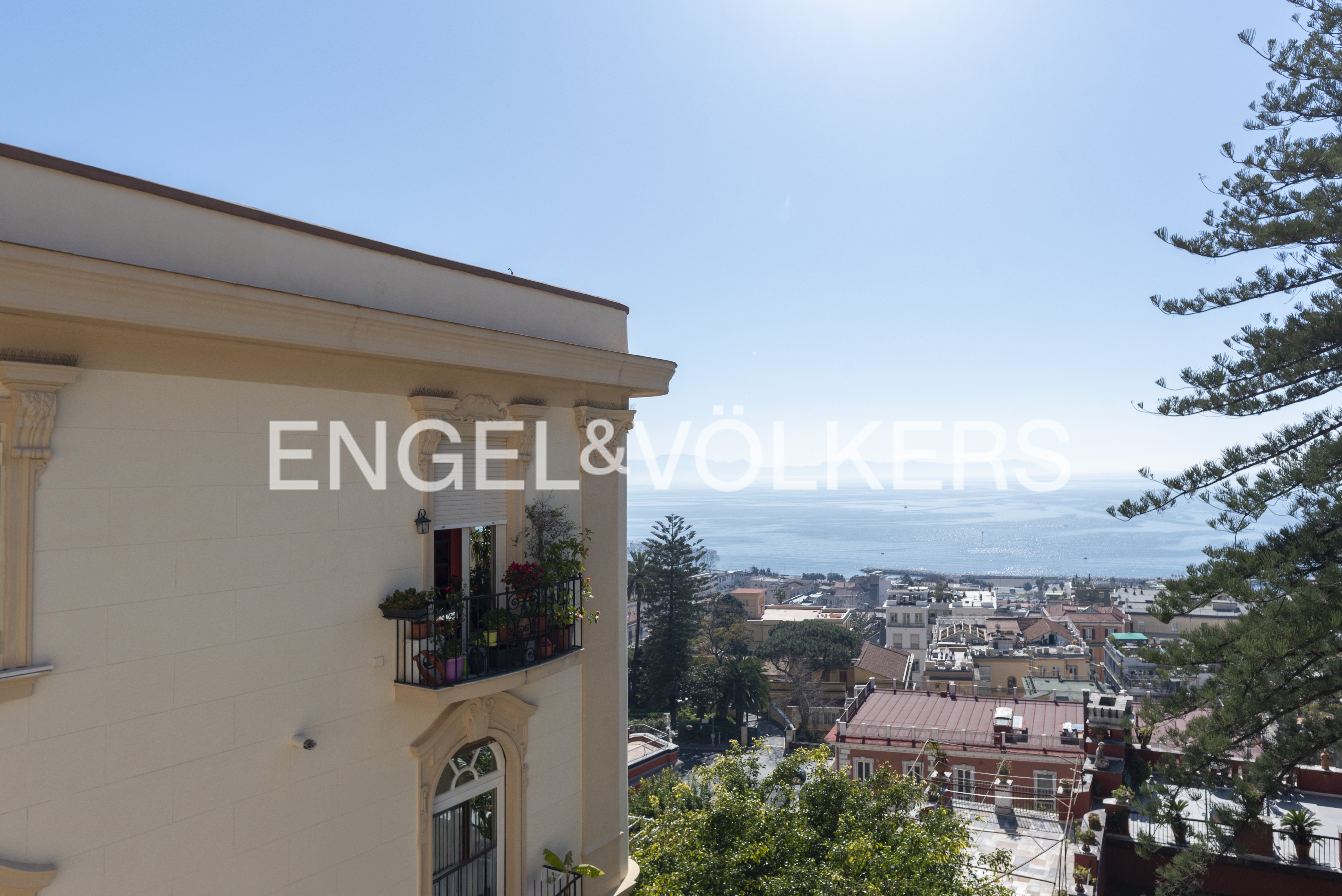 Exclusive apartment on Parco Grifeo Street