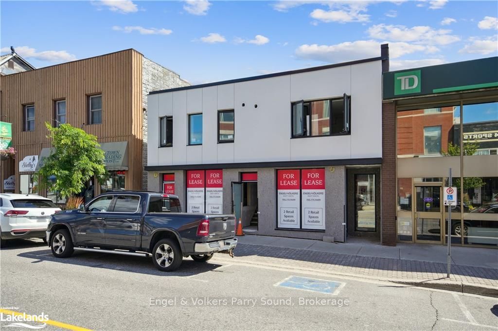 Retail/ Office space available in the heart of Parry Sound