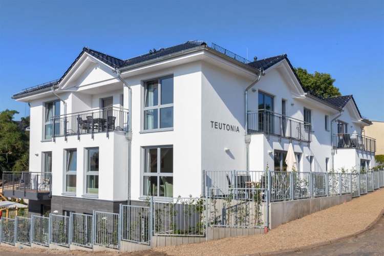 Strandnahes Appartement mit 3 Schlafzimmern und 3 Bädern in Seebad Ahlbeck