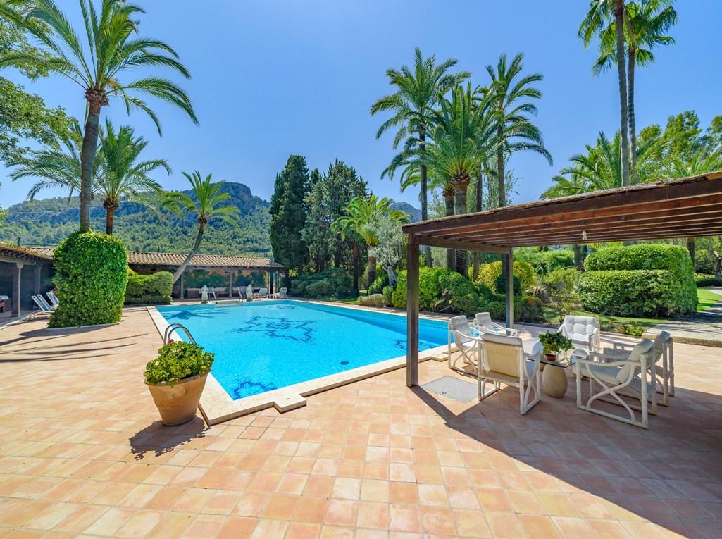 A grand 'finca' in Pollensa
