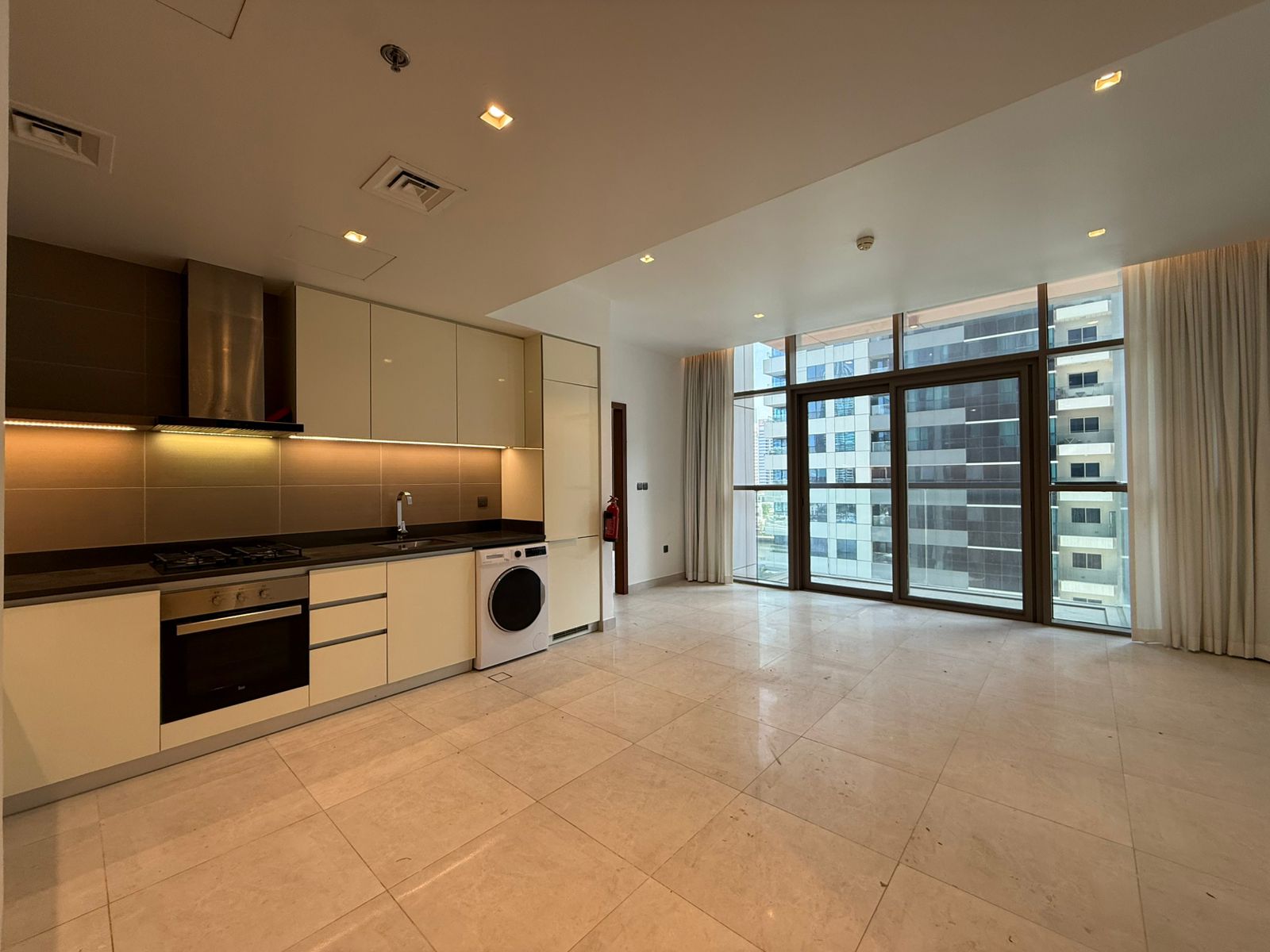 Marina Views | Spacious Layout | Vacant