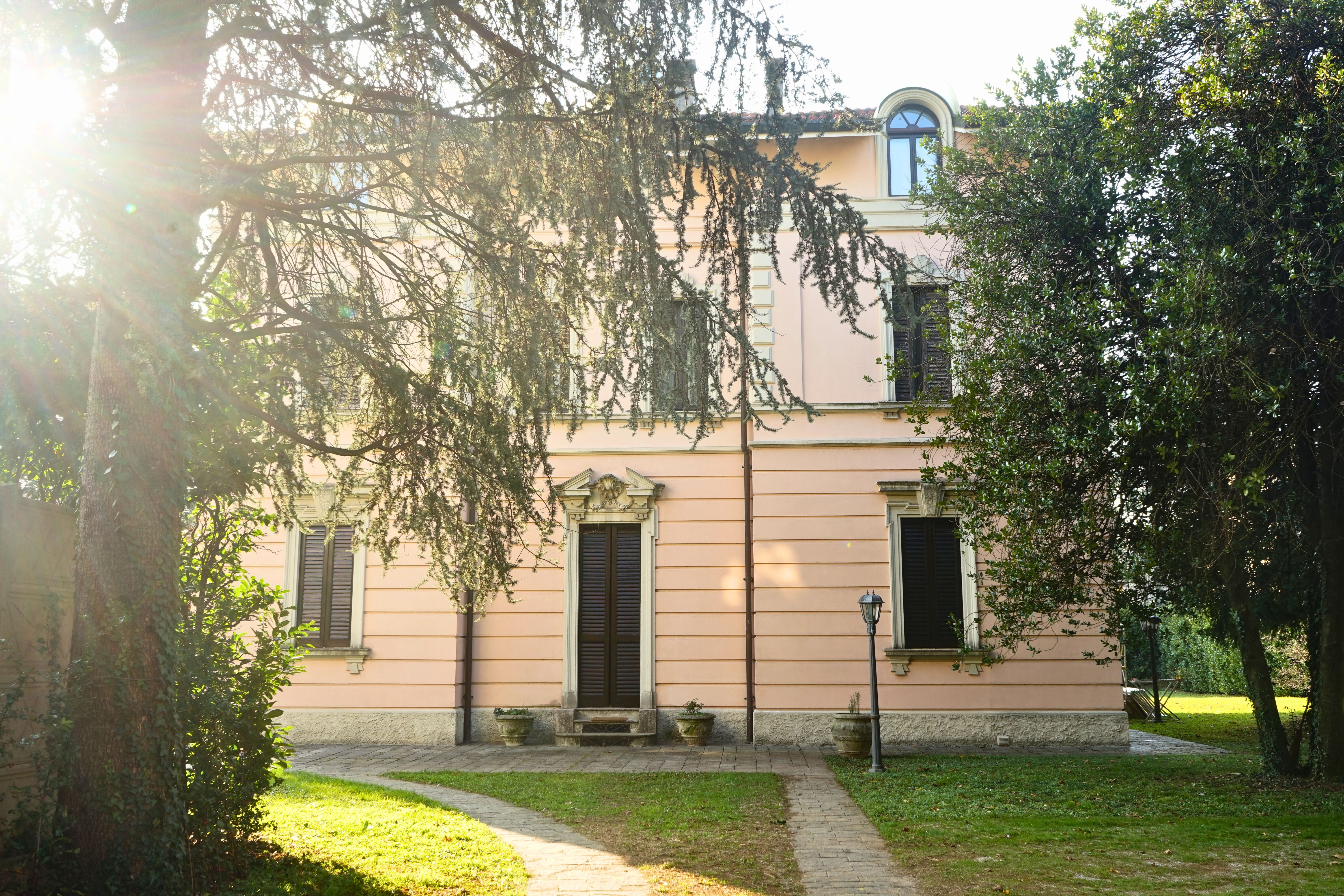 Exclusive Four-Room Apartment for Rent in a Historic Villa