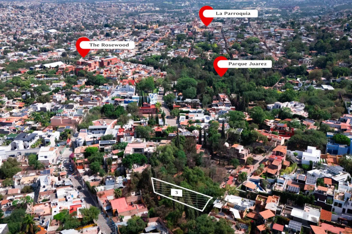 Aerial view of a city with red markers indicating "The Rosewood," "La Parroquia," and "Parque Juarez." A white outline highlights a property marked "3."