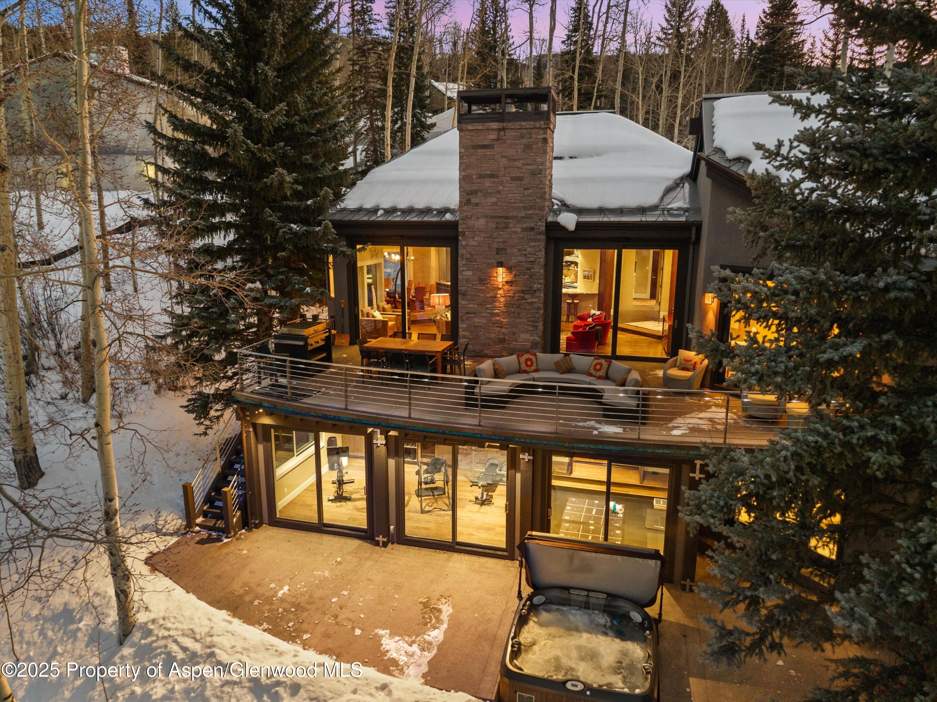 Mountain Modern Estate with Ski In/Ski Out Access
