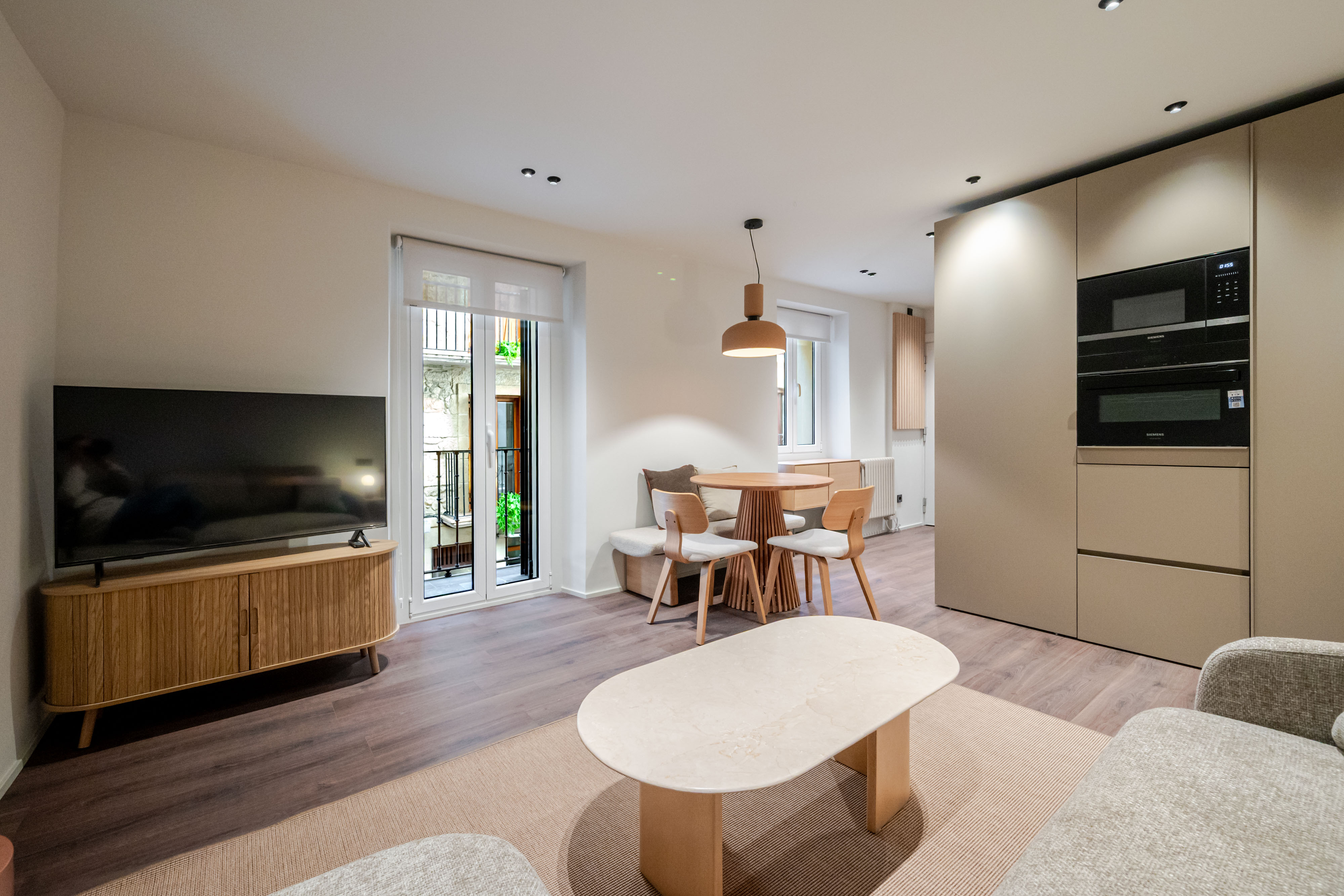 The perfect combination of comfort, design and the sea.