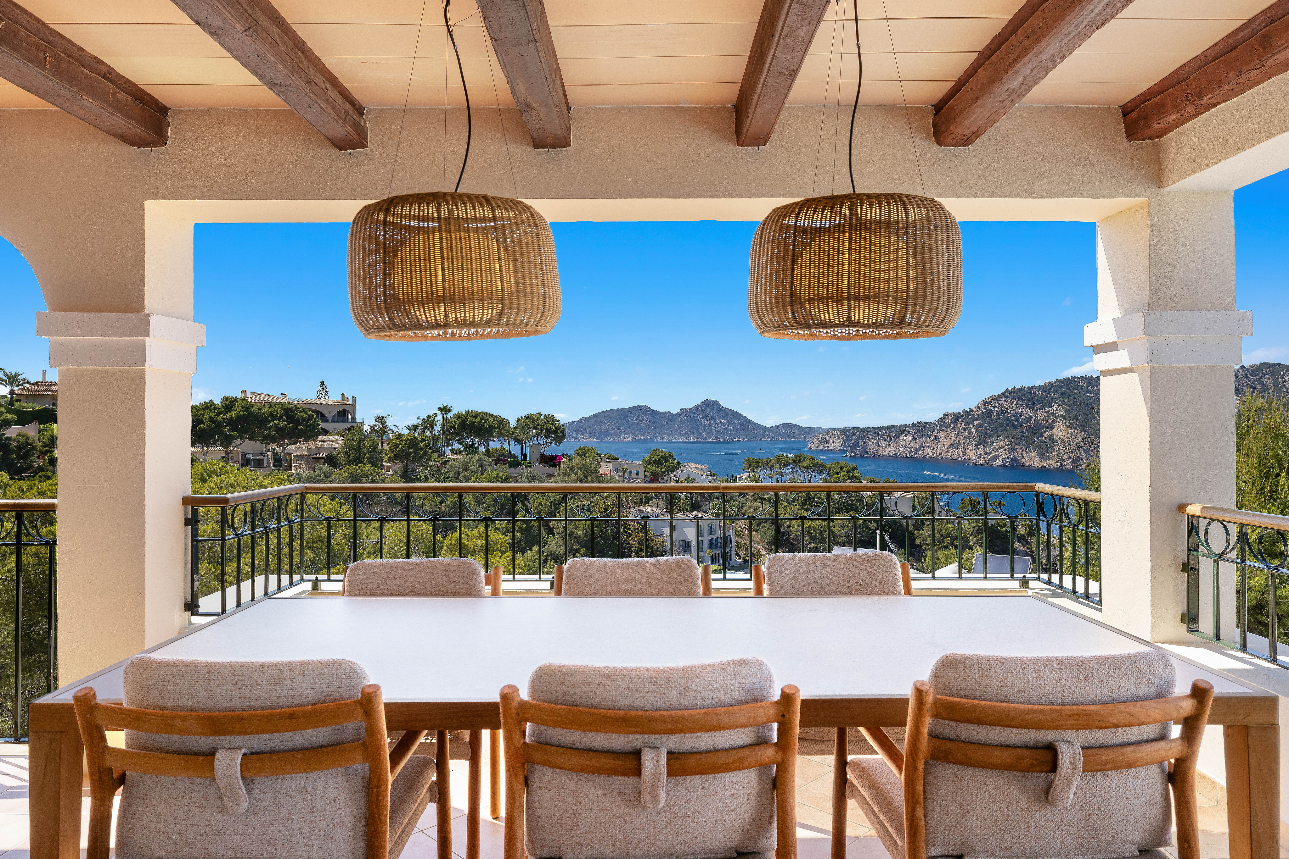 Mediterranean designer apartment with sea views and luxurious refurbishment in Port Andratx