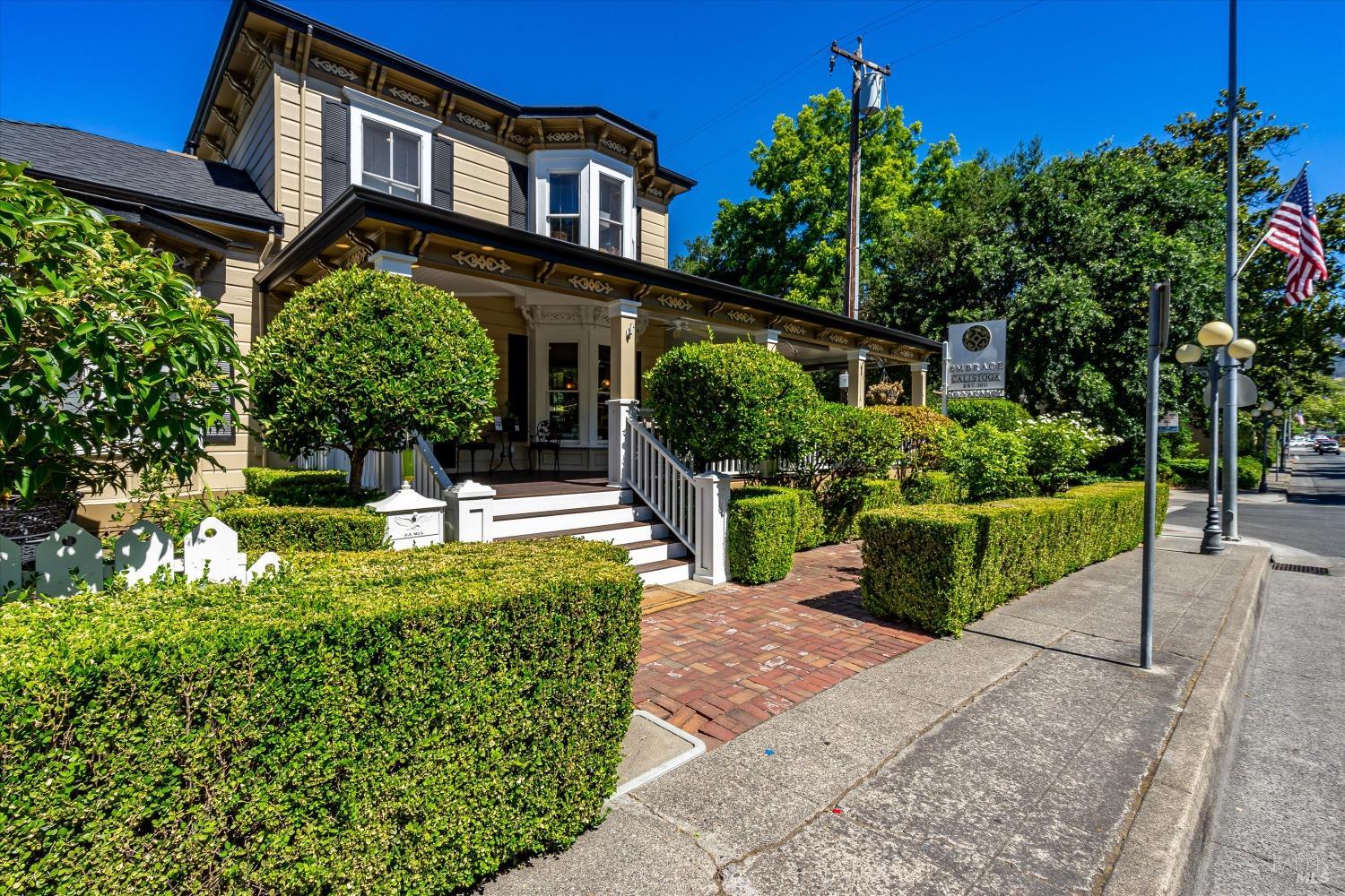 Embrace Bed & Breakfast in Calistoga